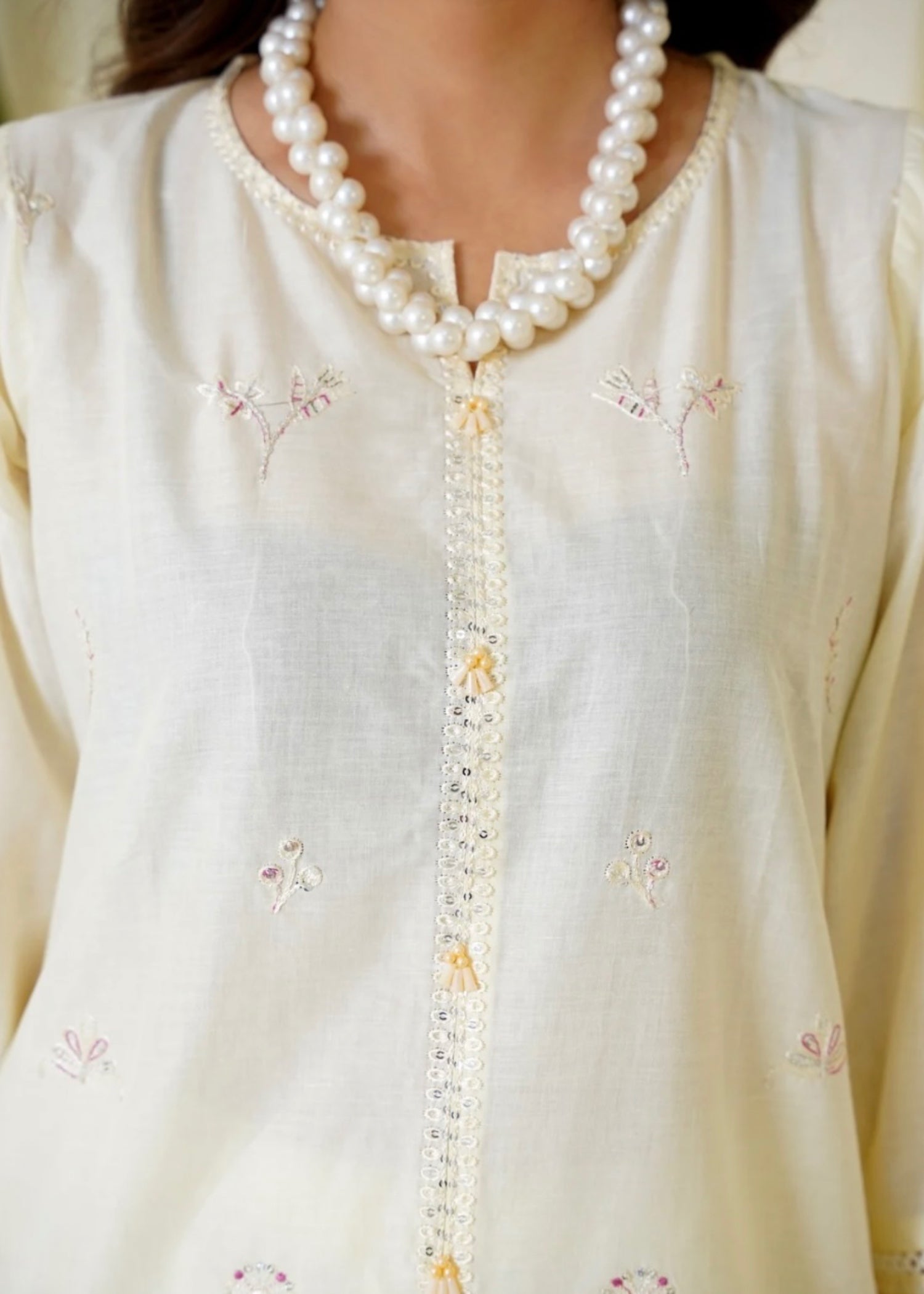 The Turkish Wear Rose White Set Women 2pcs