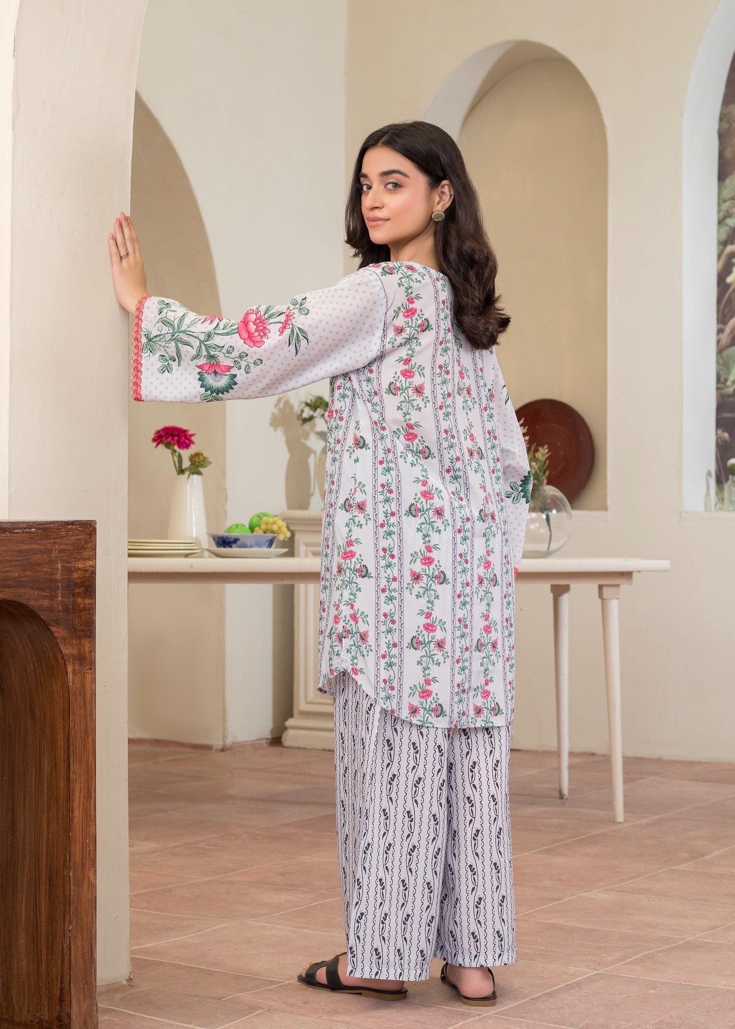 Khadija Sharif Aroa Women 2pcs