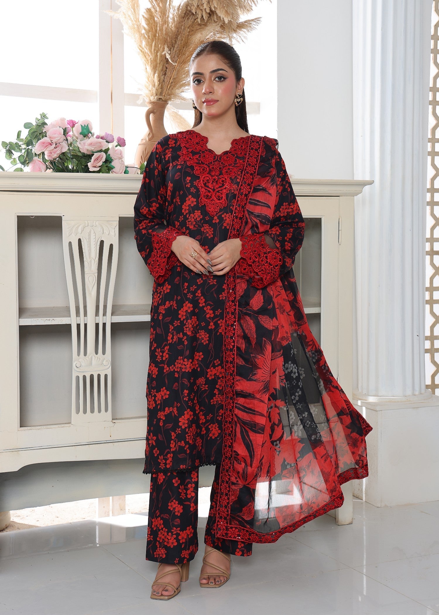 Polawn PD LAWN 25 440 | PRET LAWN COLLECTION Women 3pcs