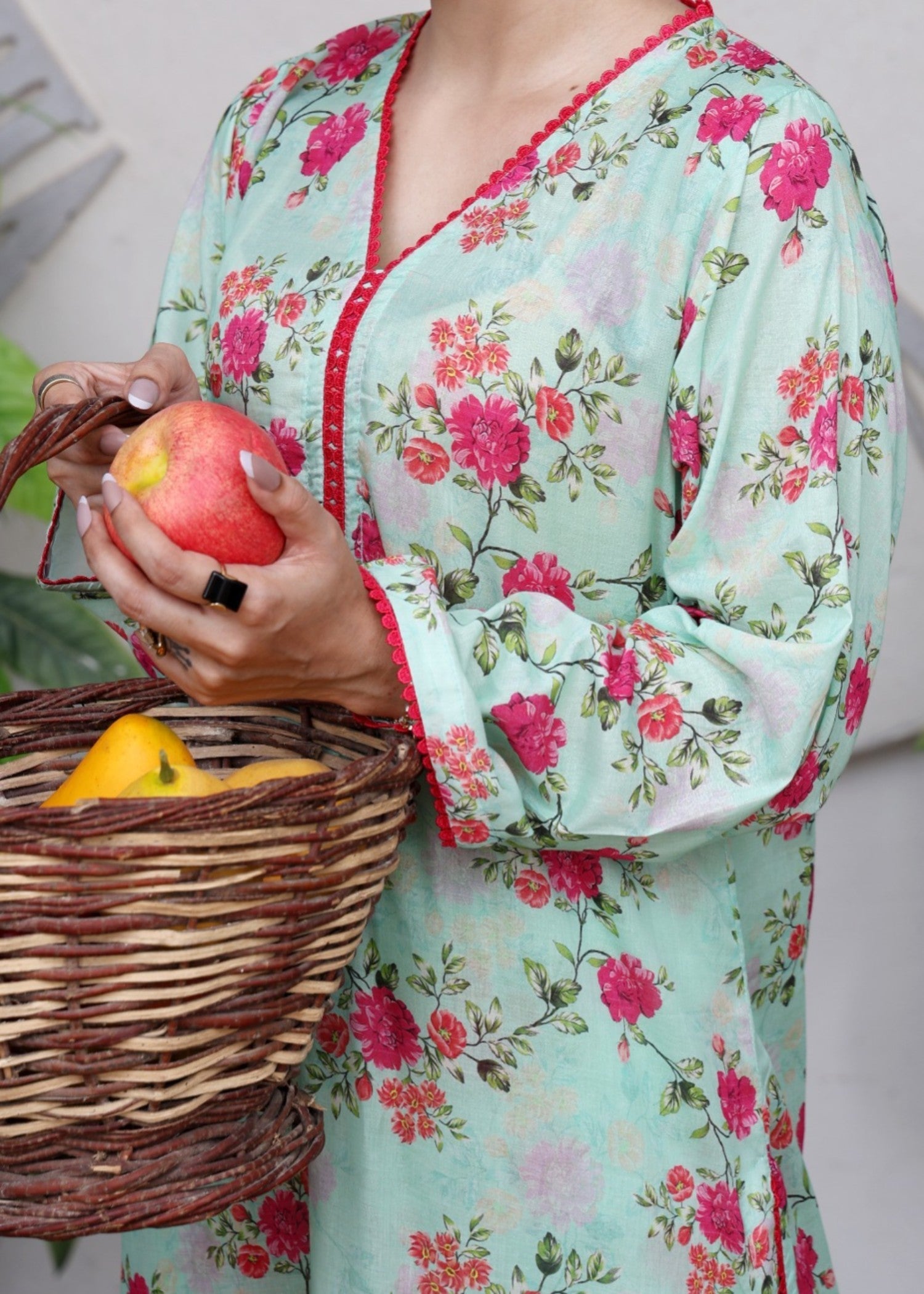 Reetriwaj Thelia Women 2pcs