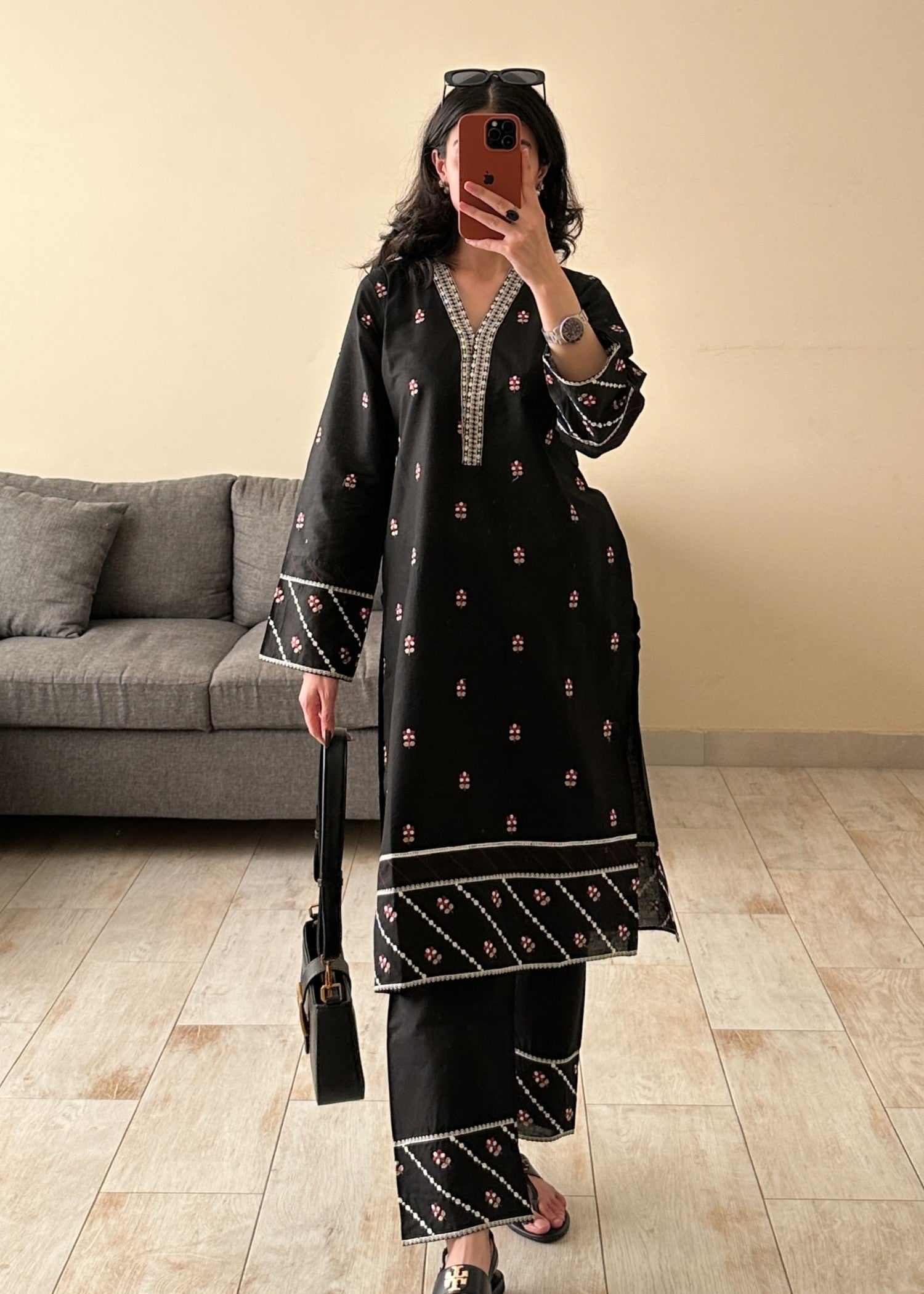 Zoya&Zafar Black Blossom Women 2pcs