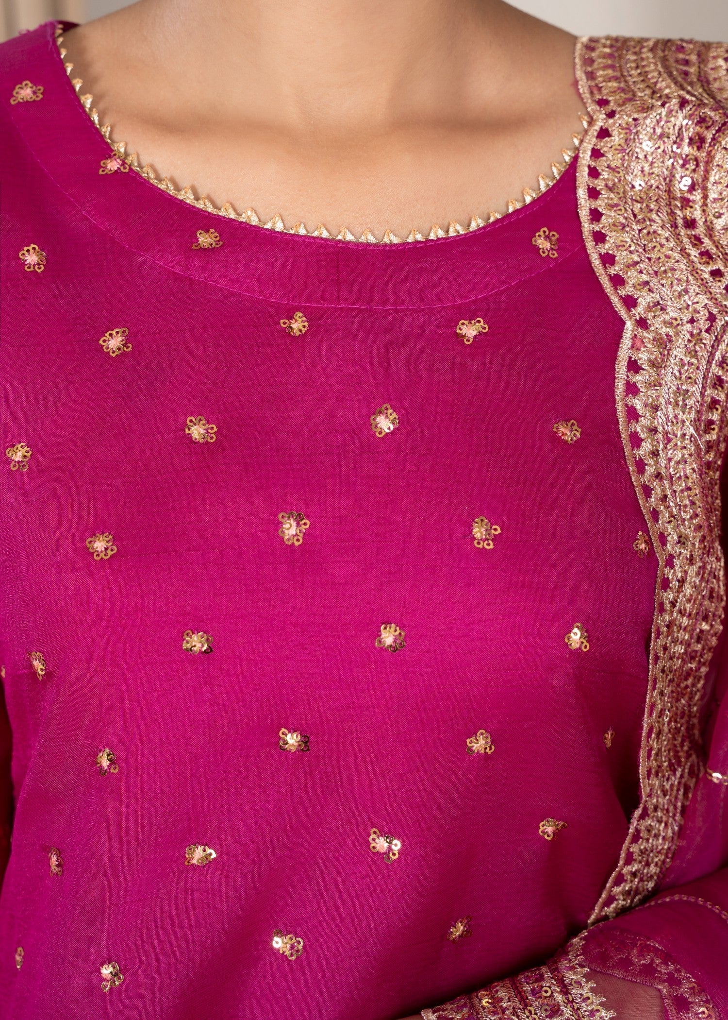 Avira Pret Zarminay Women 3pcs