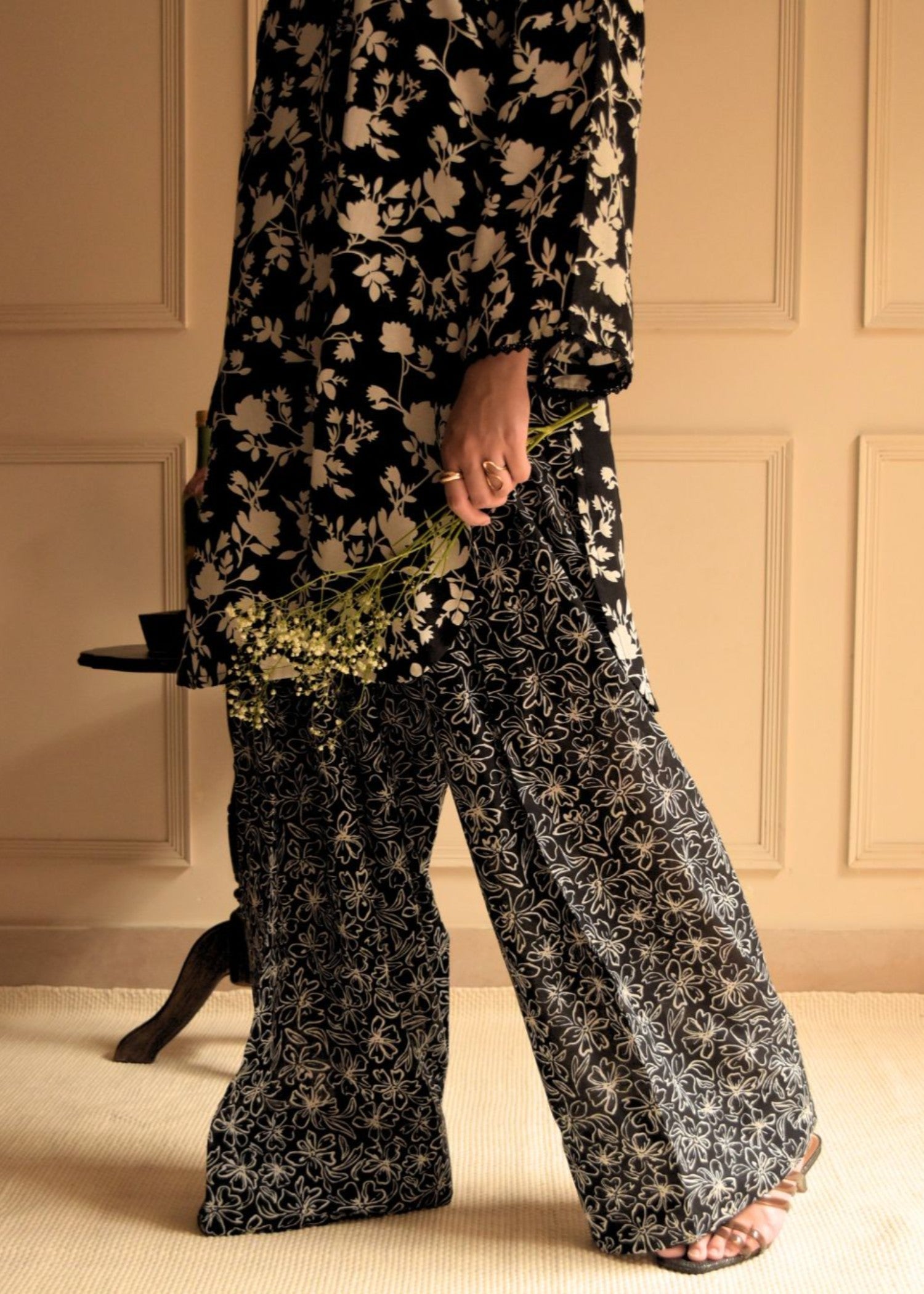 Baposh Farshi Shalwar Kameez Women 2pcs