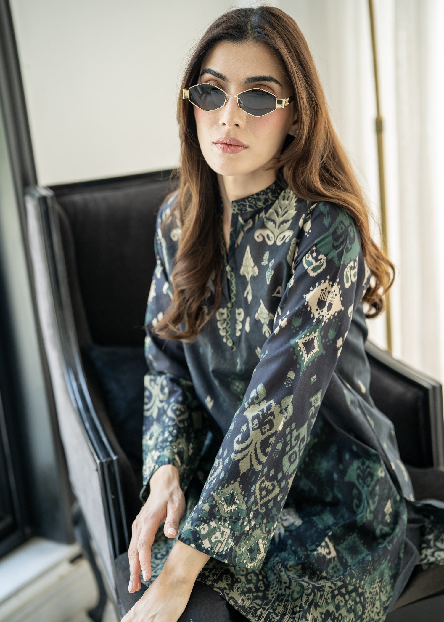 Sahar Ikat Noir Women 2pcs