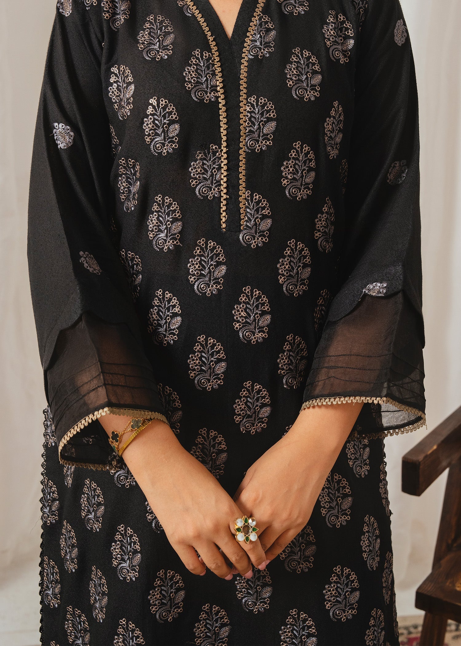 Zoya&Zafar Sundar Saffron Women 3pcs