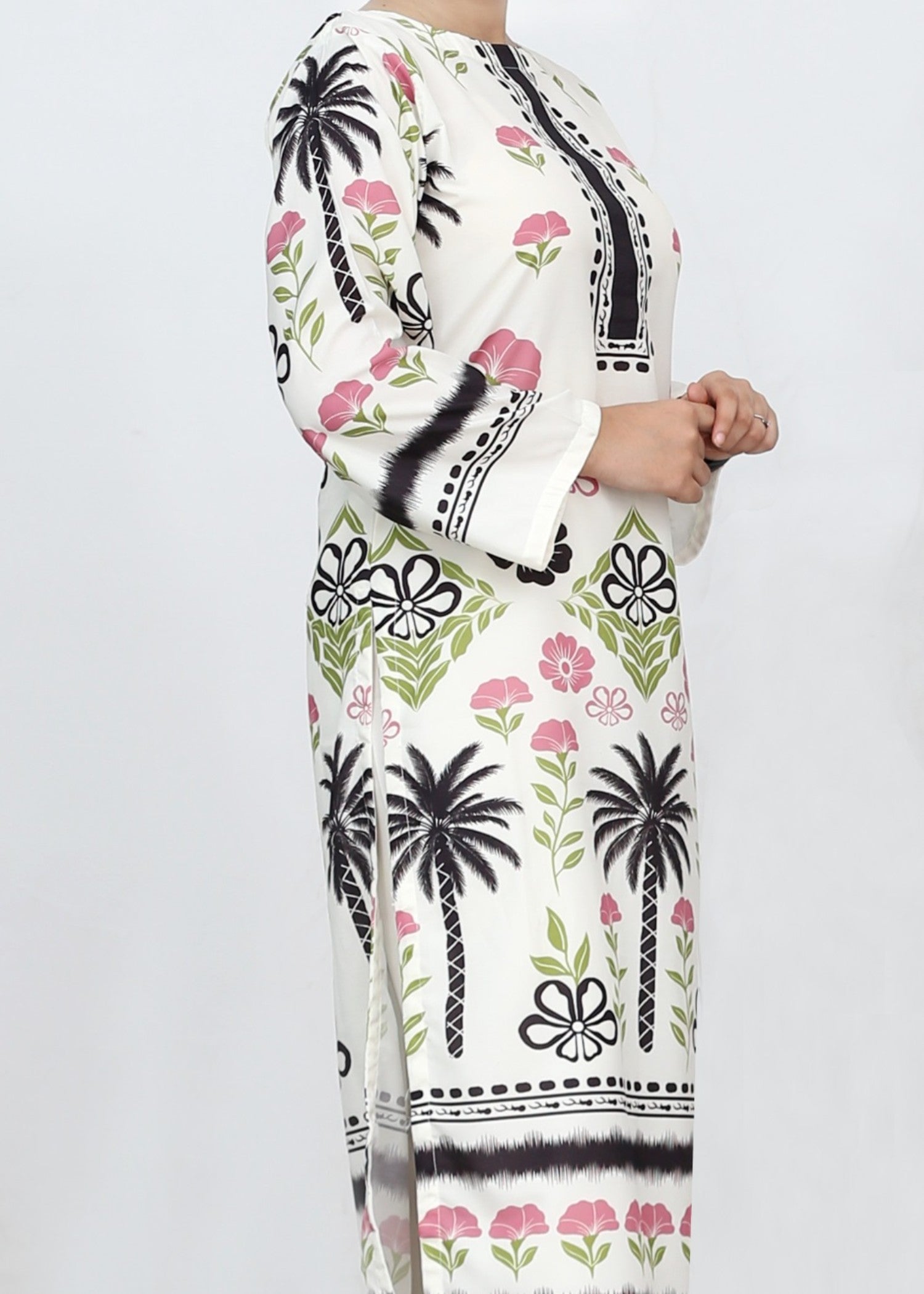 Reetriwaj Sargai Women 2pcs