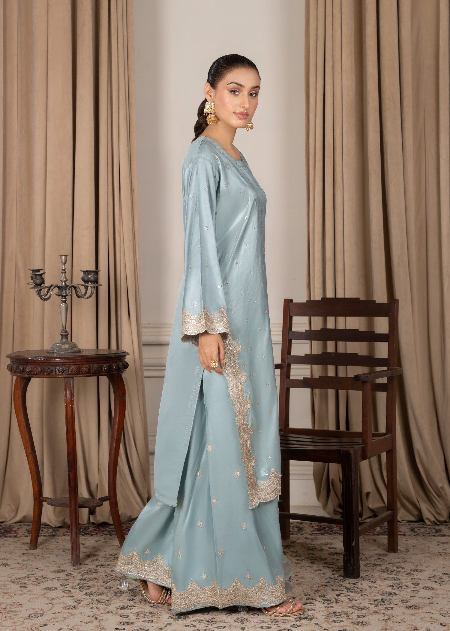 Avira Pret Shazmay Women 3pcs