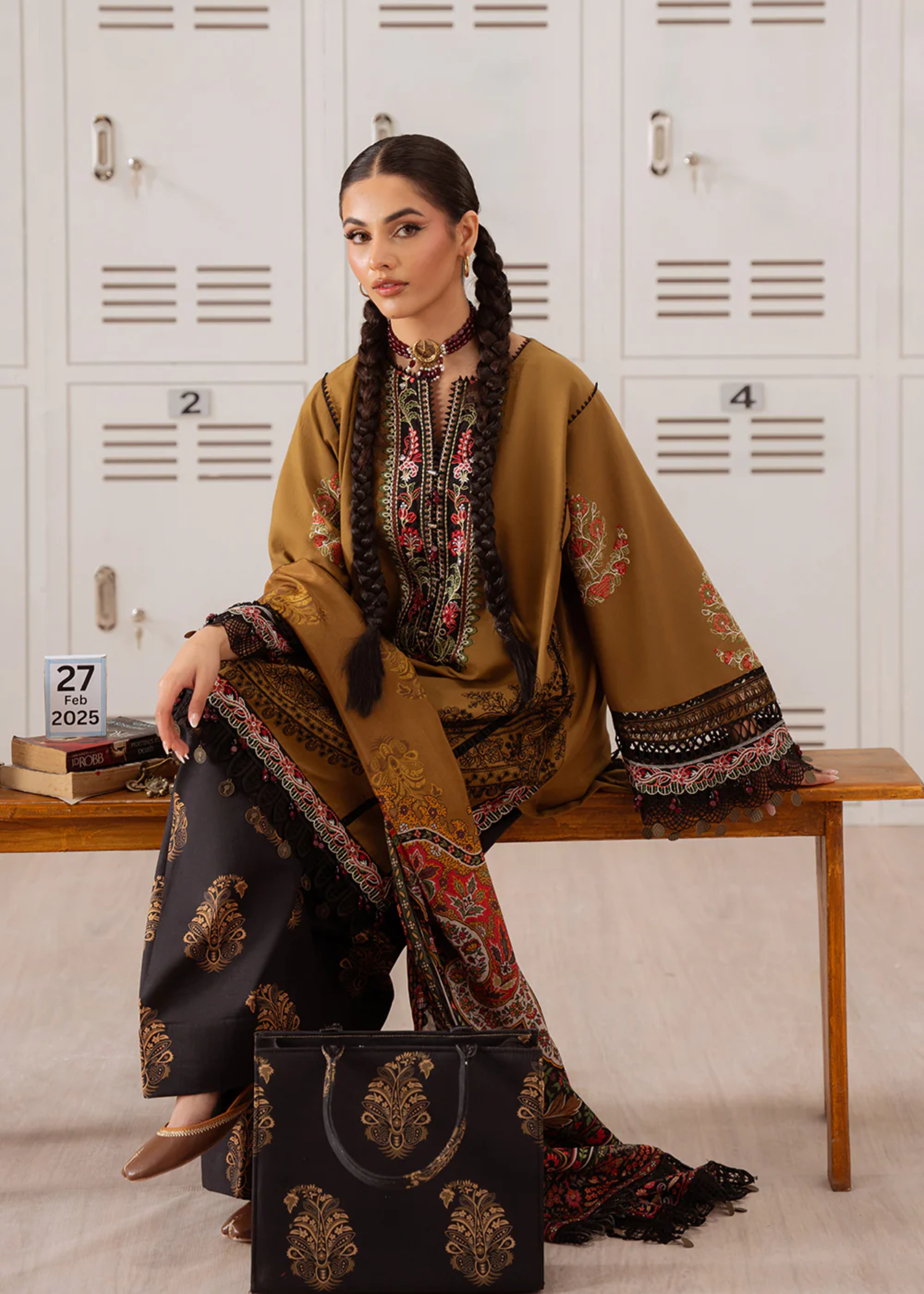 Saira Rizwan SR NAZLI A 25 06 Women 3pcs