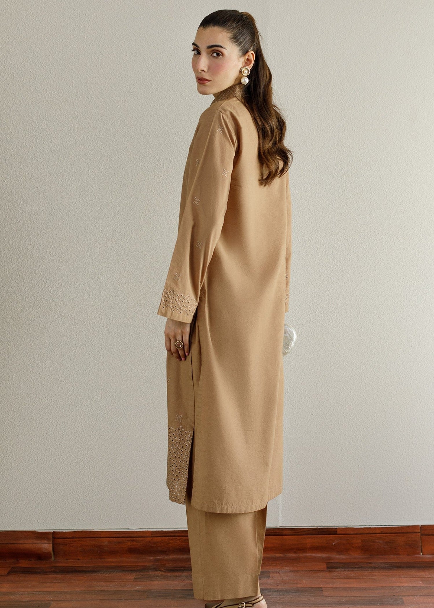 Peach Republic Pastel Brown Schiflli Dress Women 2pcs