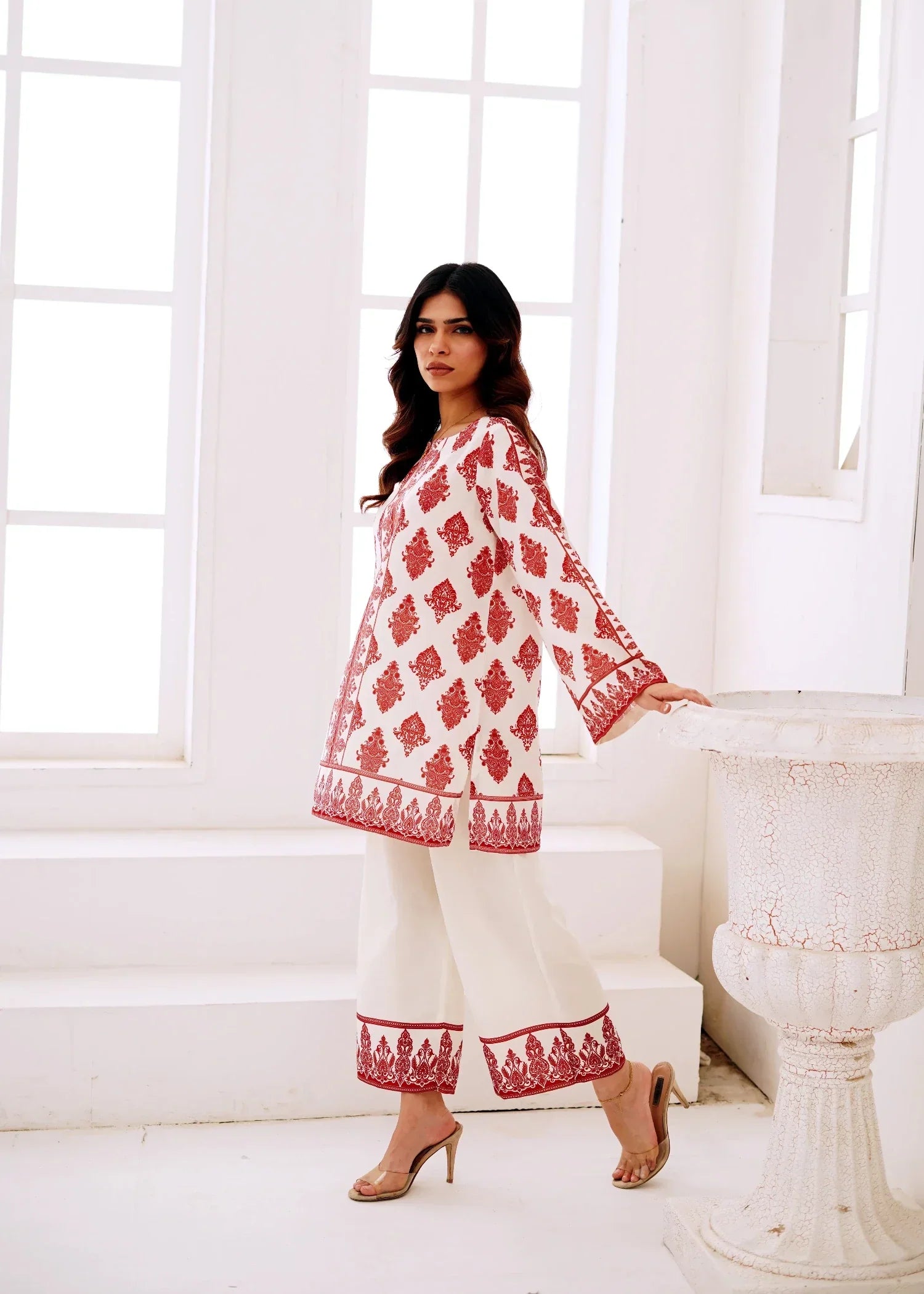 Nairah Light Sand Women 2pcs