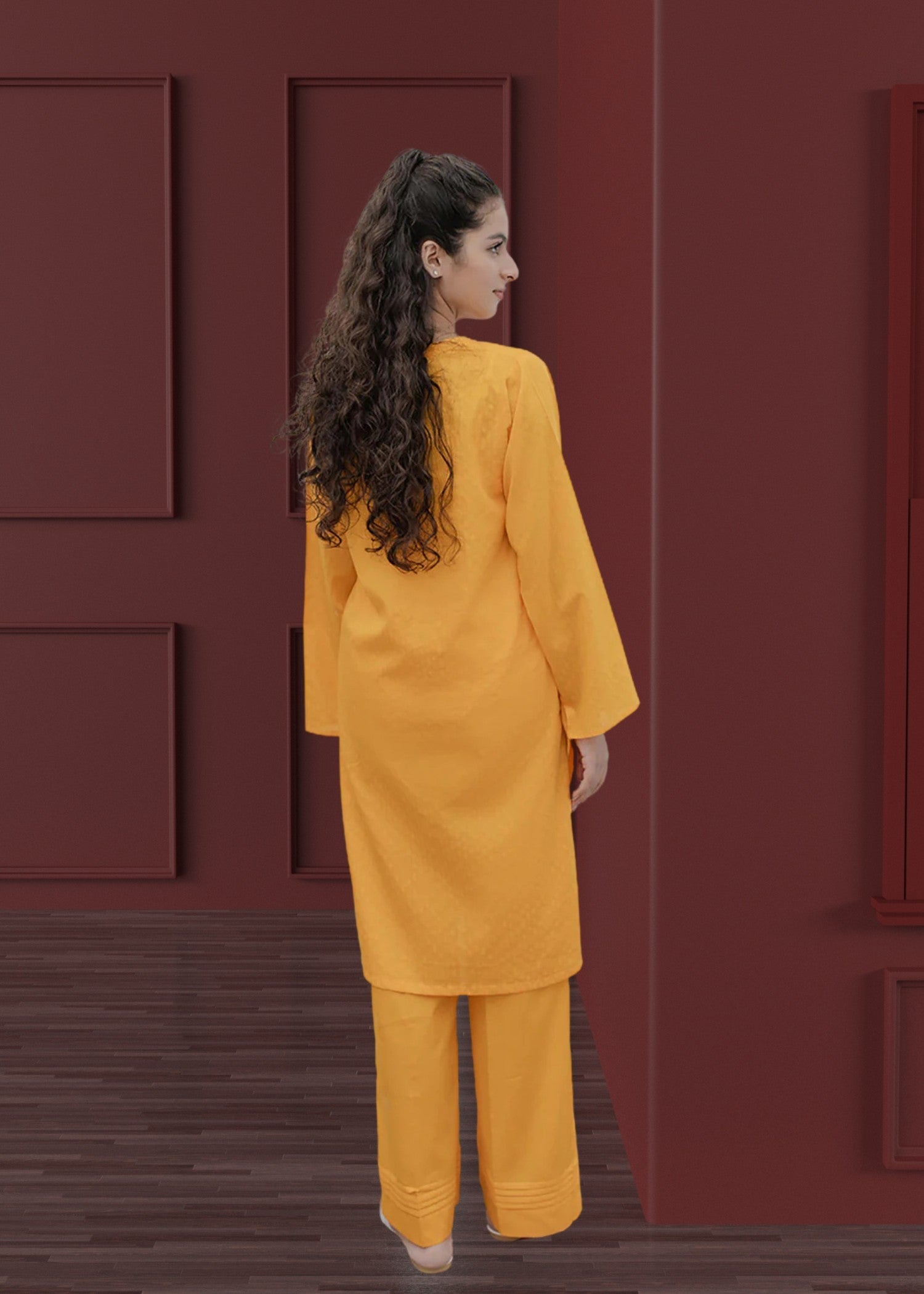 Hamna Kalim NAQSH MUSTARD TWO PIECE Women 2pcs