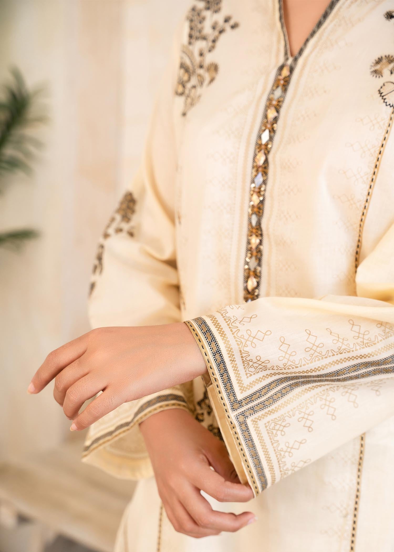 Sahibas By Mirza Cottage Women 2pcs