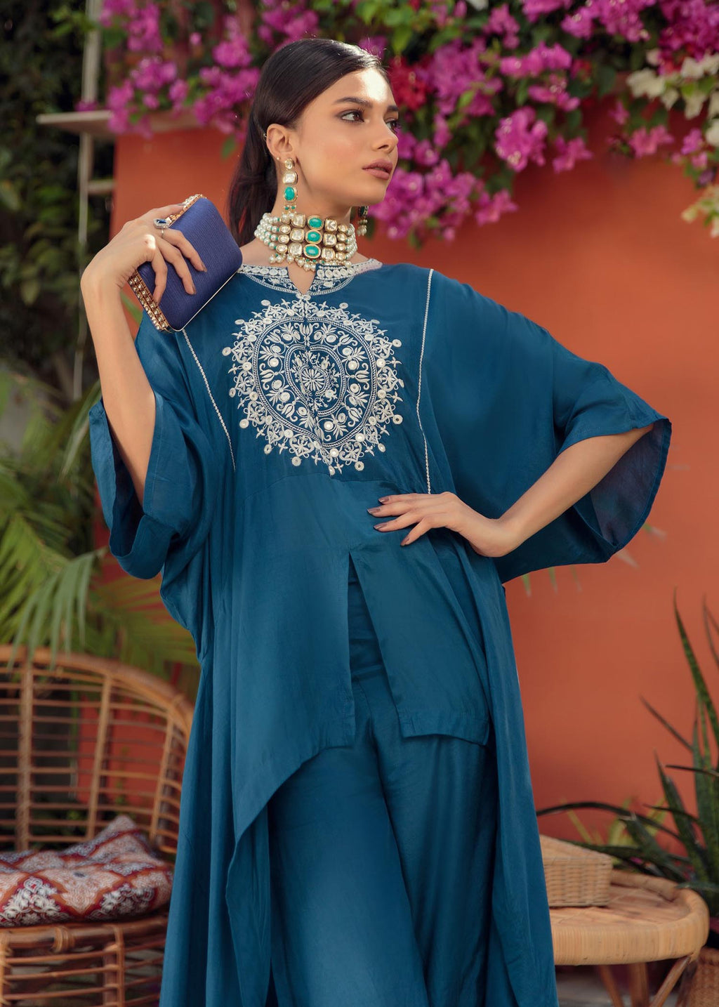 Anum Jung EMB 304 Women 2pcs