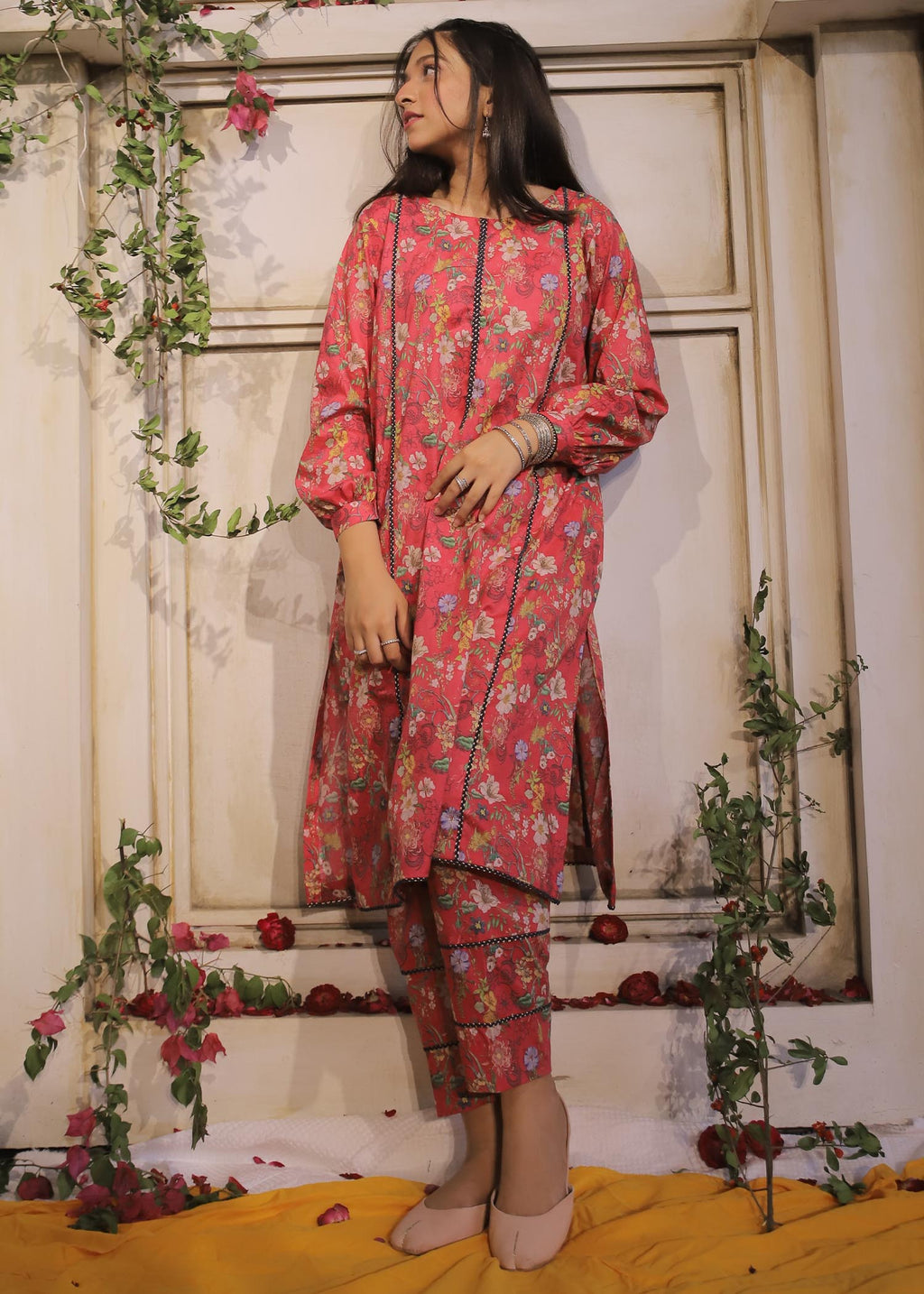 Mahnoor Bhatti Noorhafsa Women 2pcs