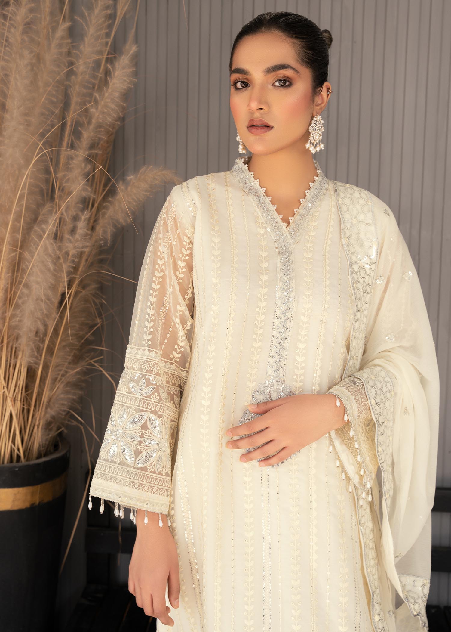 Agha Jaan N02 Women 3pcs