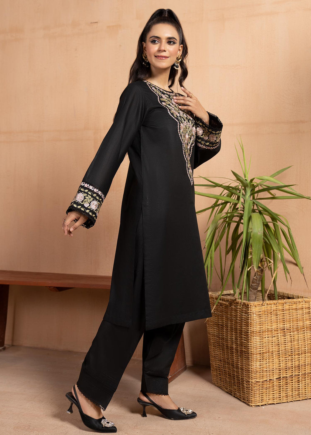 Fajr Khan Haute Couture Mystic Women 2pcs