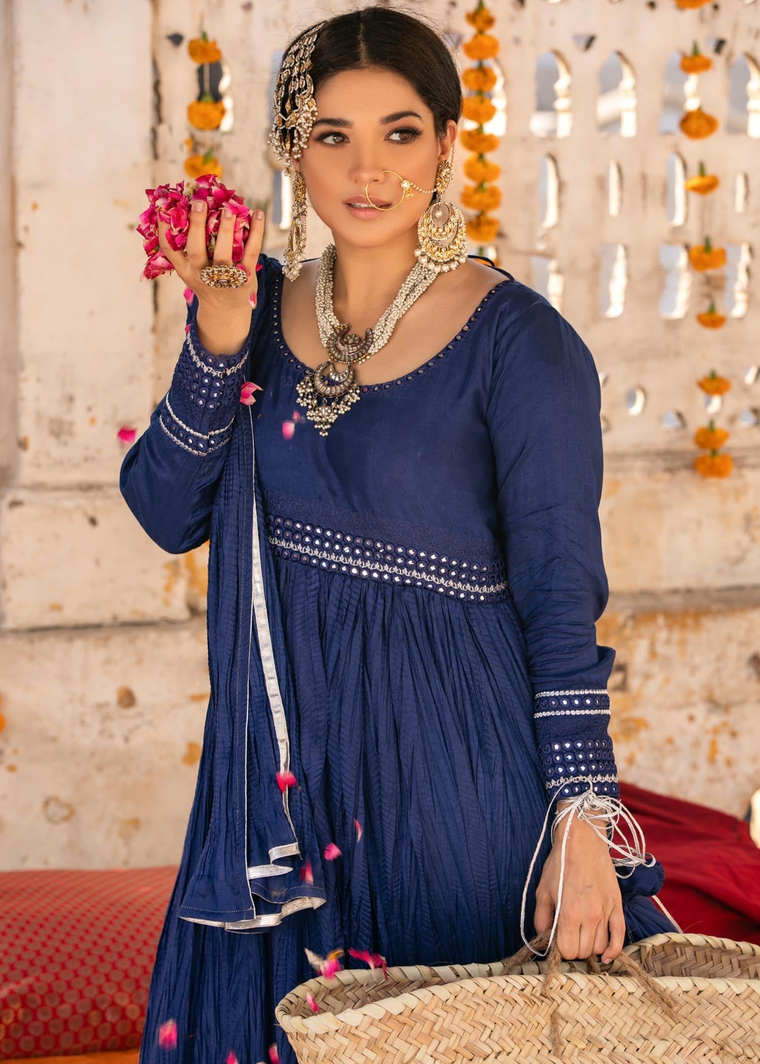 Anum Jung EMB 184 Women 4pcs
