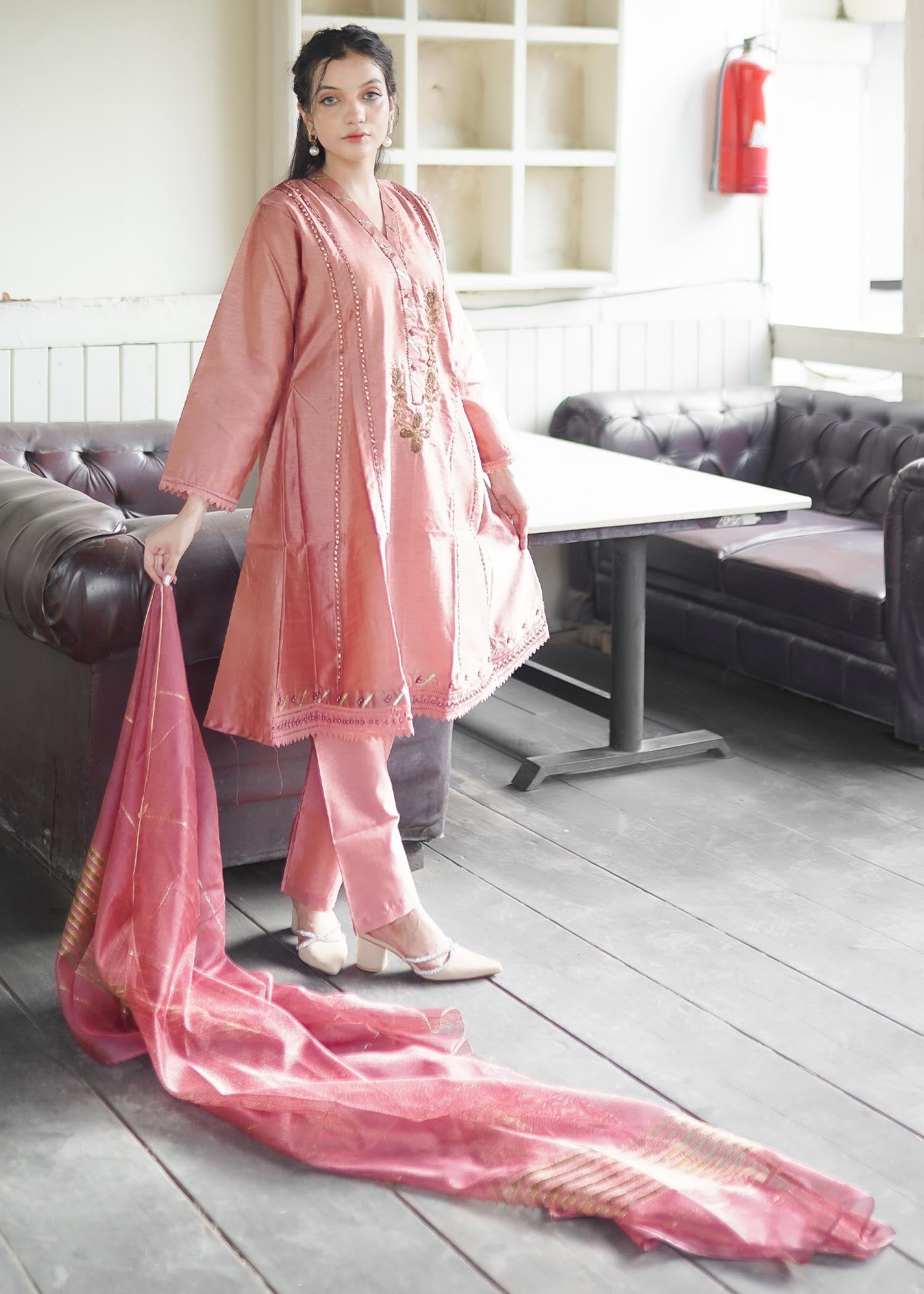 Four Season Boutique Chinese Kolar Pink Women 3pcs