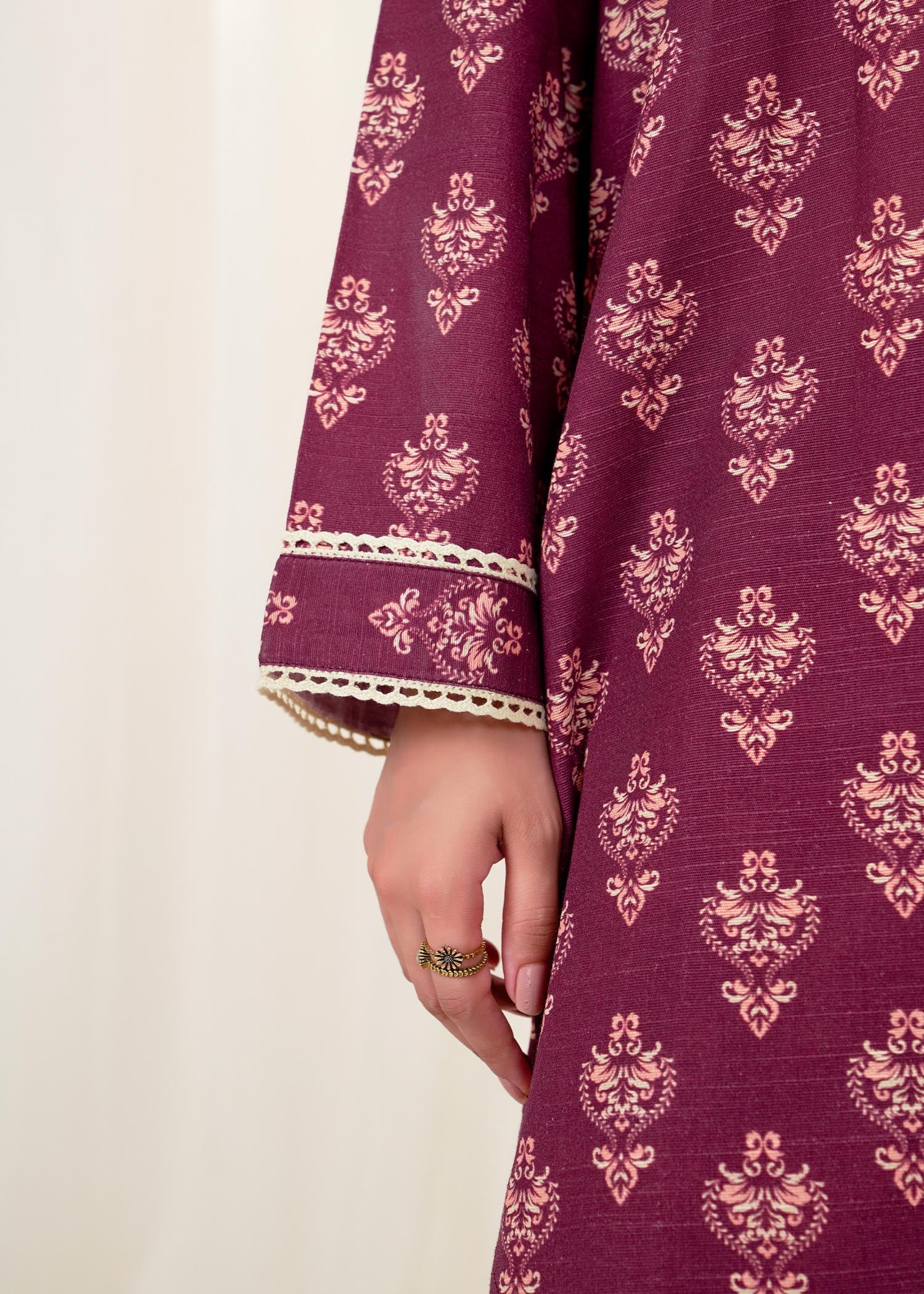 Buzzazi Maroon Printed Khaddar Suit Women 2pcs