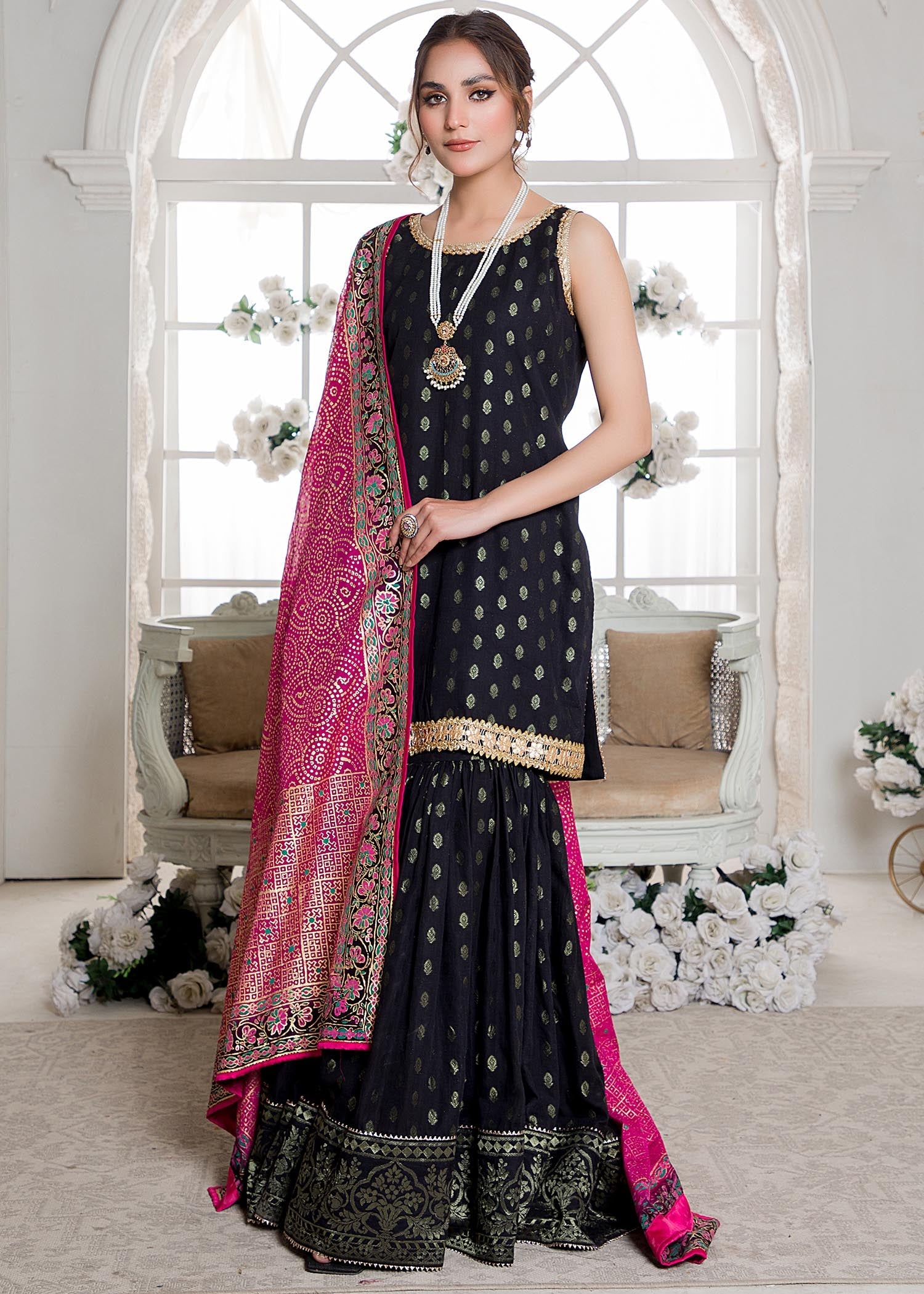 Seemab Leila Women