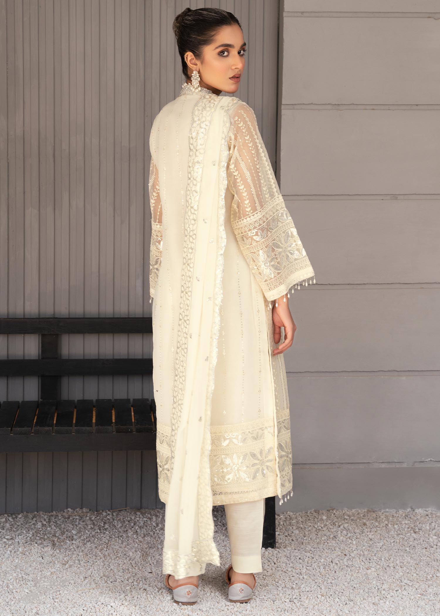 Agha Jaan N02 Women 3pcs