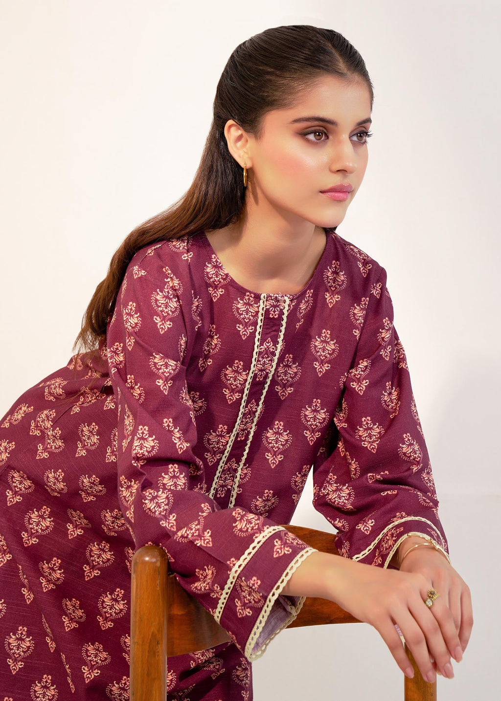 Buzzazi Maroon Printed Khaddar Suit Women 2pcs