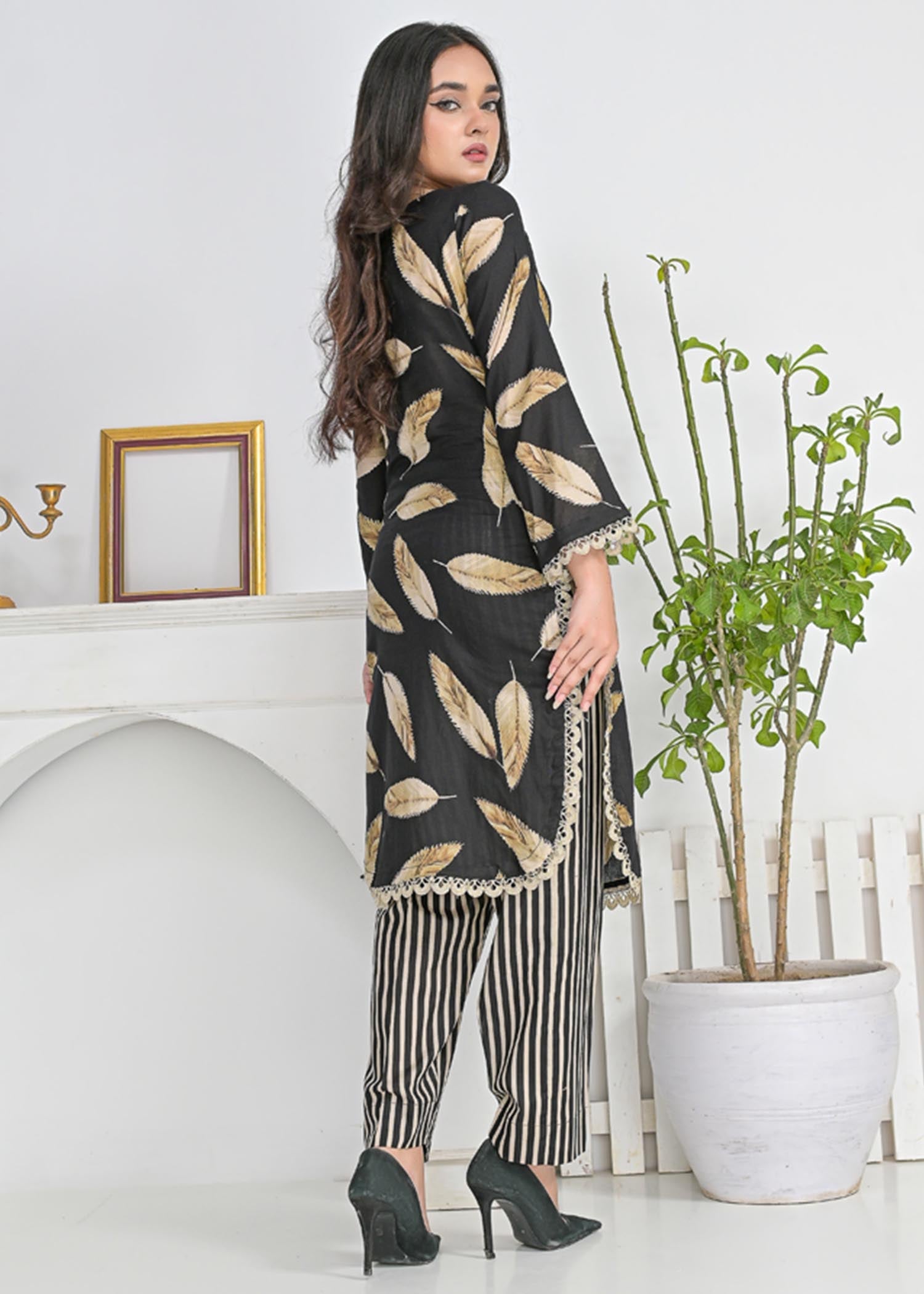 Noorma Kaamal NK CRTW07 Women