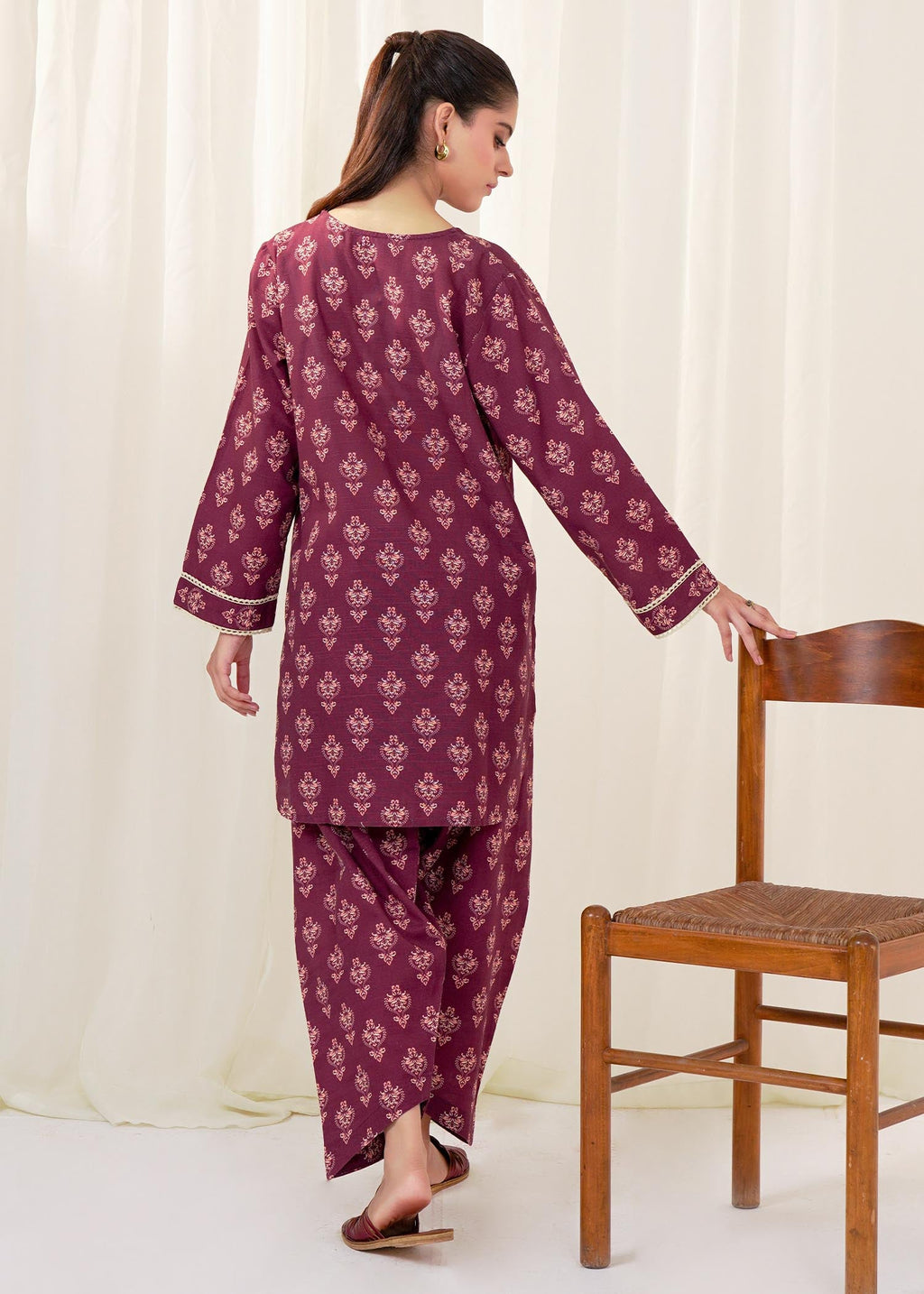 Buzzazi Maroon Printed Khaddar Suit Women 2pcs