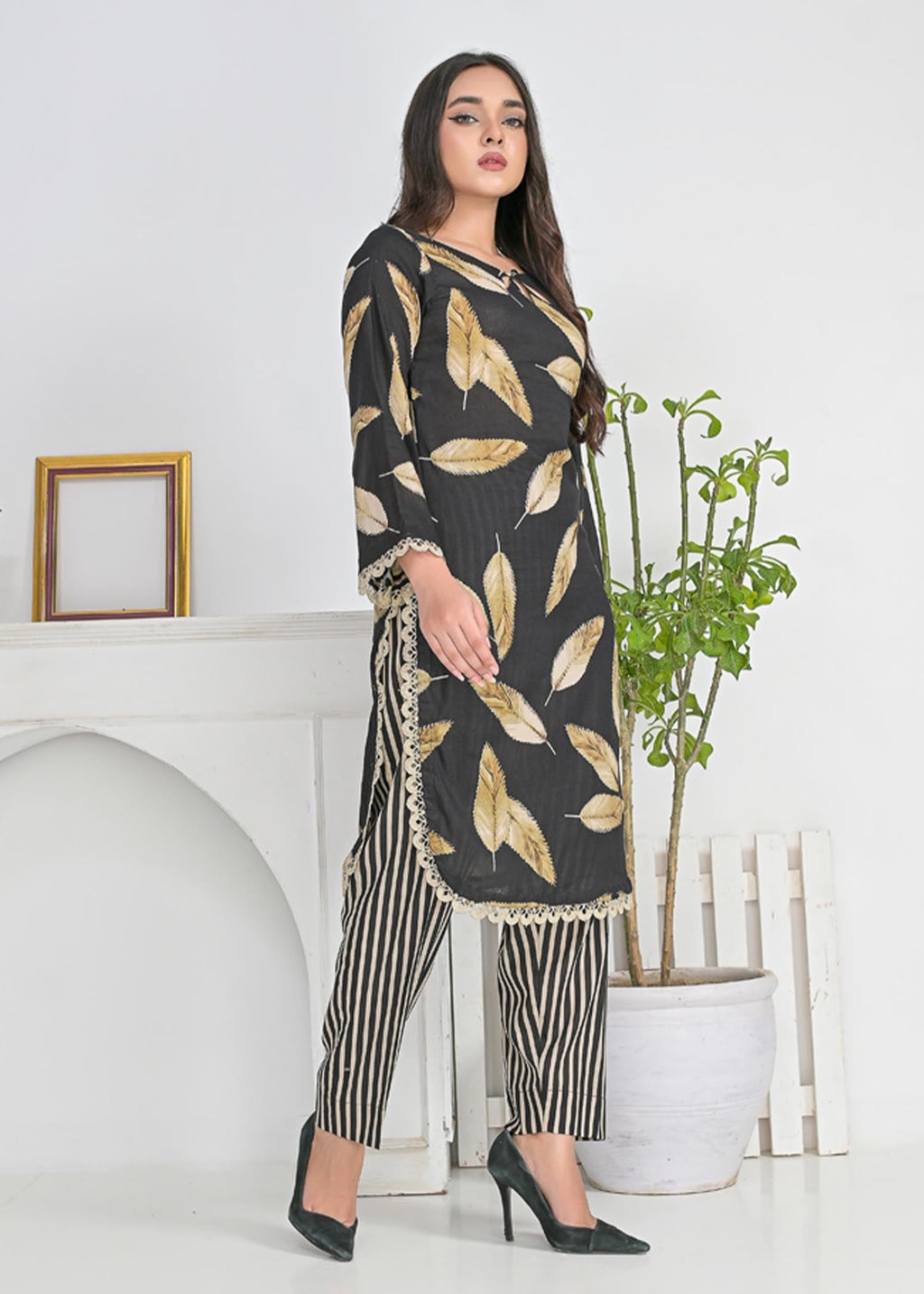 Noorma Kaamal NK CRTW07 Women