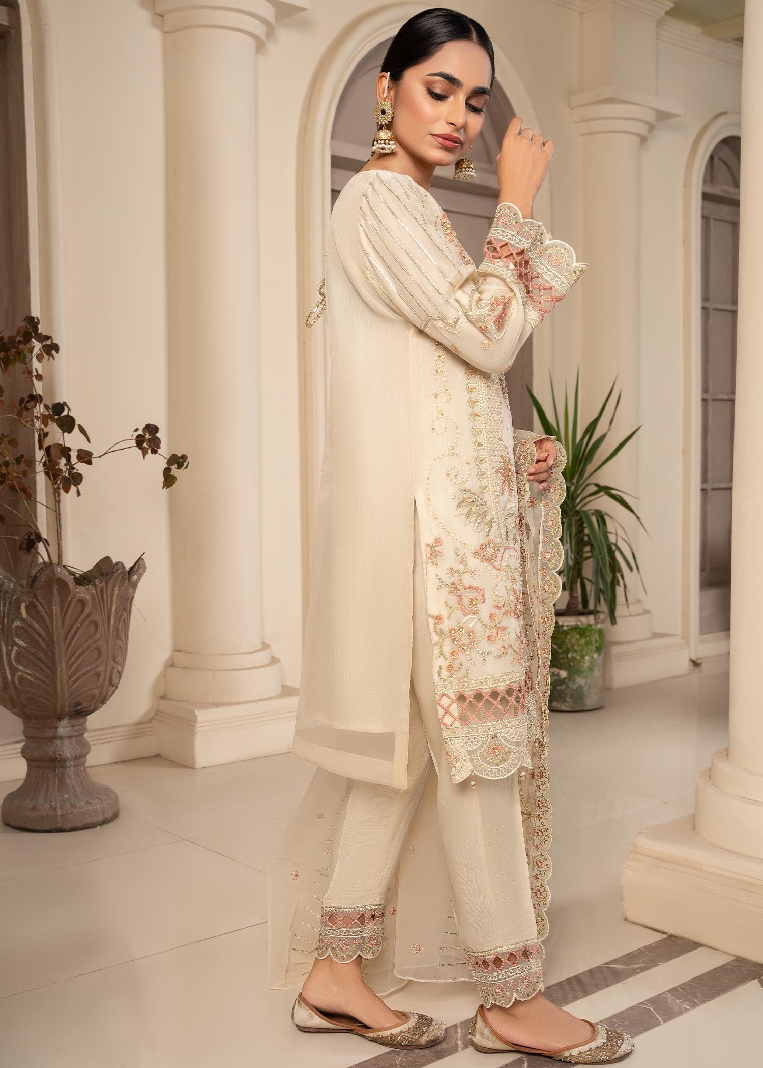 Zebaye V4 US567 Offwhite Women 3pcs