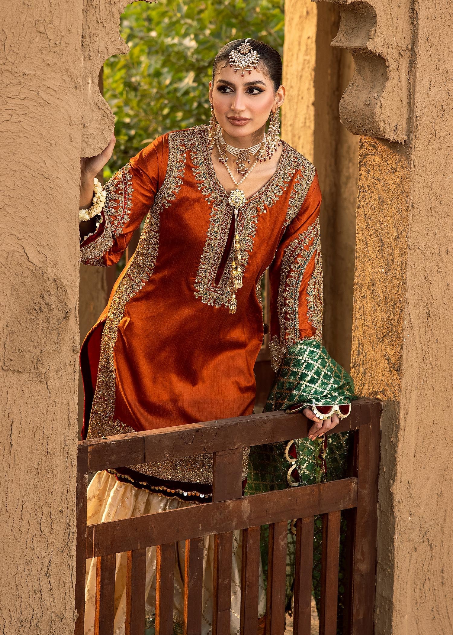 Aroosh AR 83 Women 3pcs