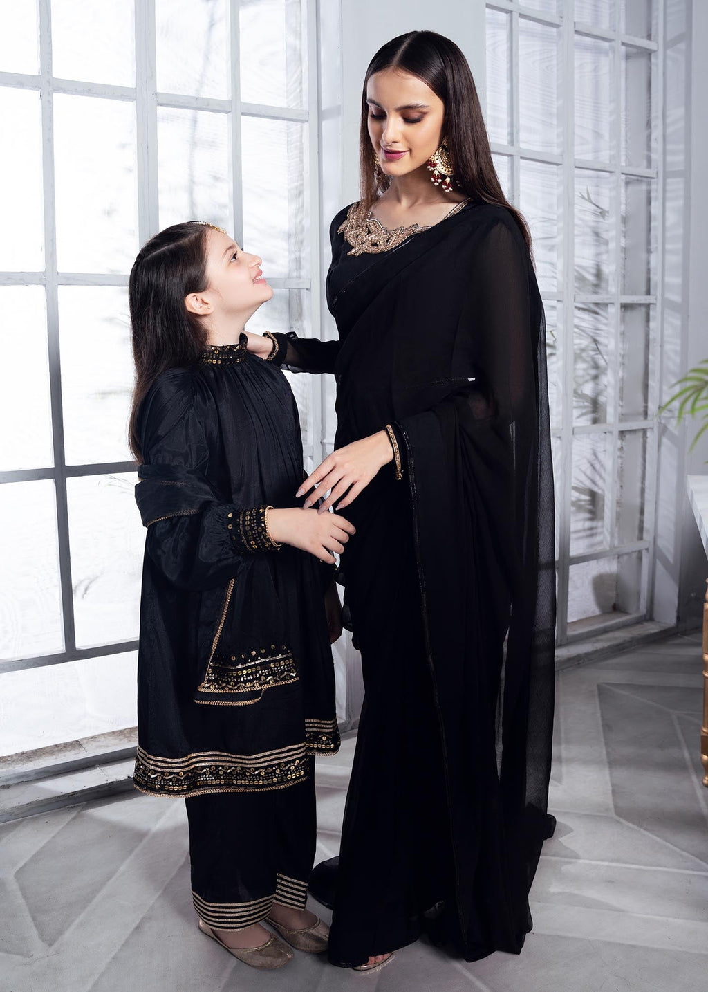 Rang-e-Haya Inaya Saree Women 2pcs