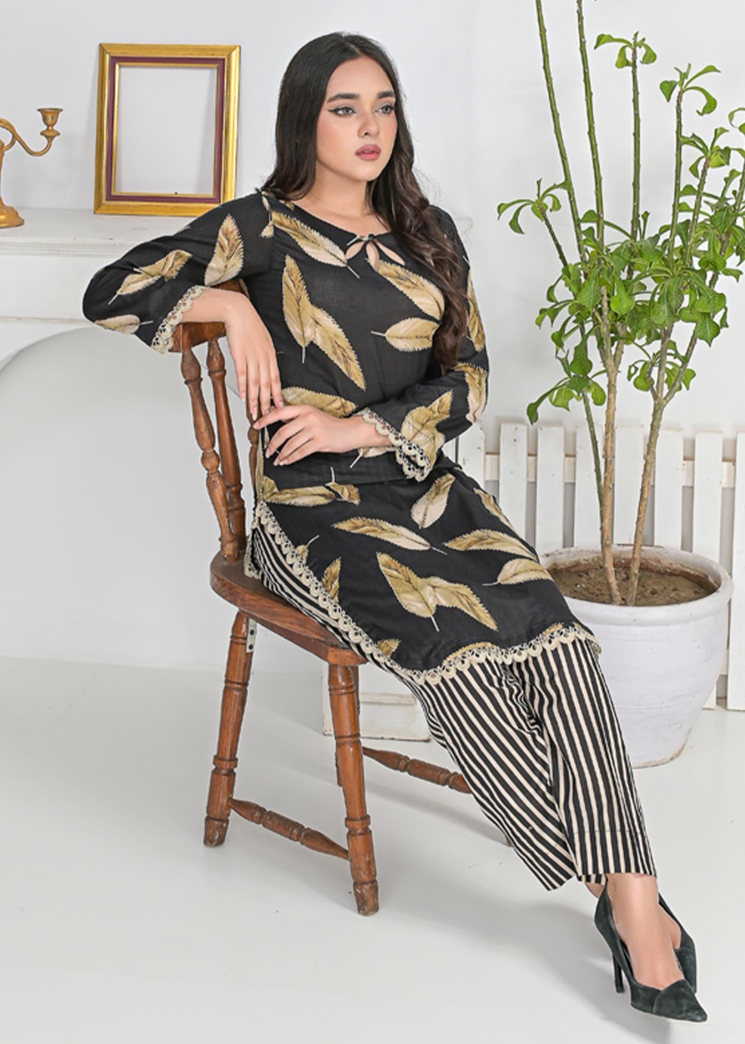 Noorma Kaamal NK CRTW07 Women