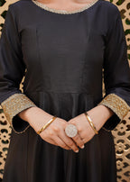Haniya Mahnoor Black Sea Women