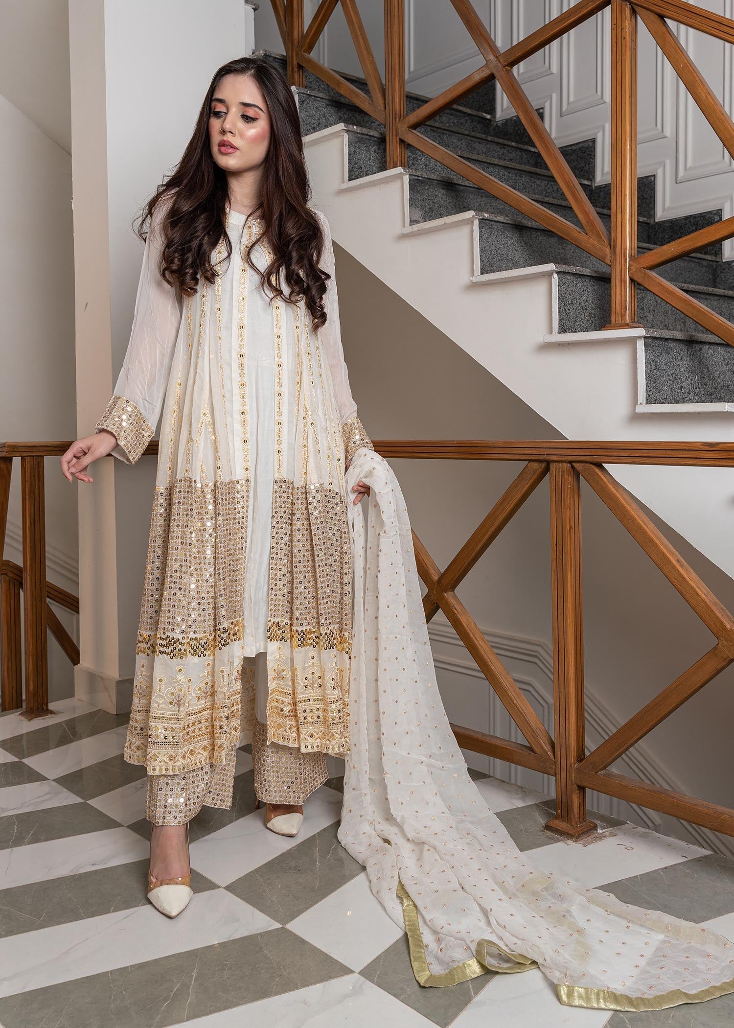 Rang-e-Haya Anchal / White Women 4pcs