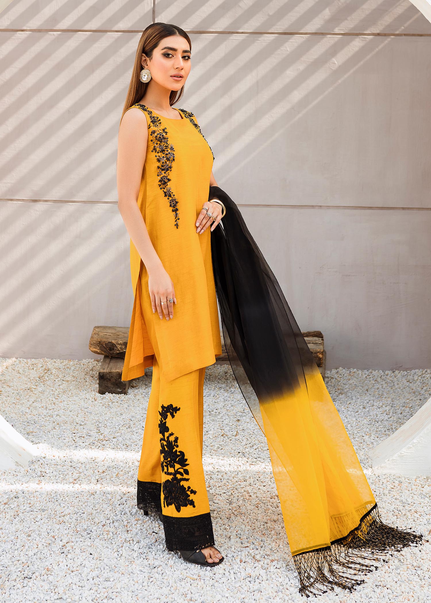 Malook Kayseria Women 2pcs