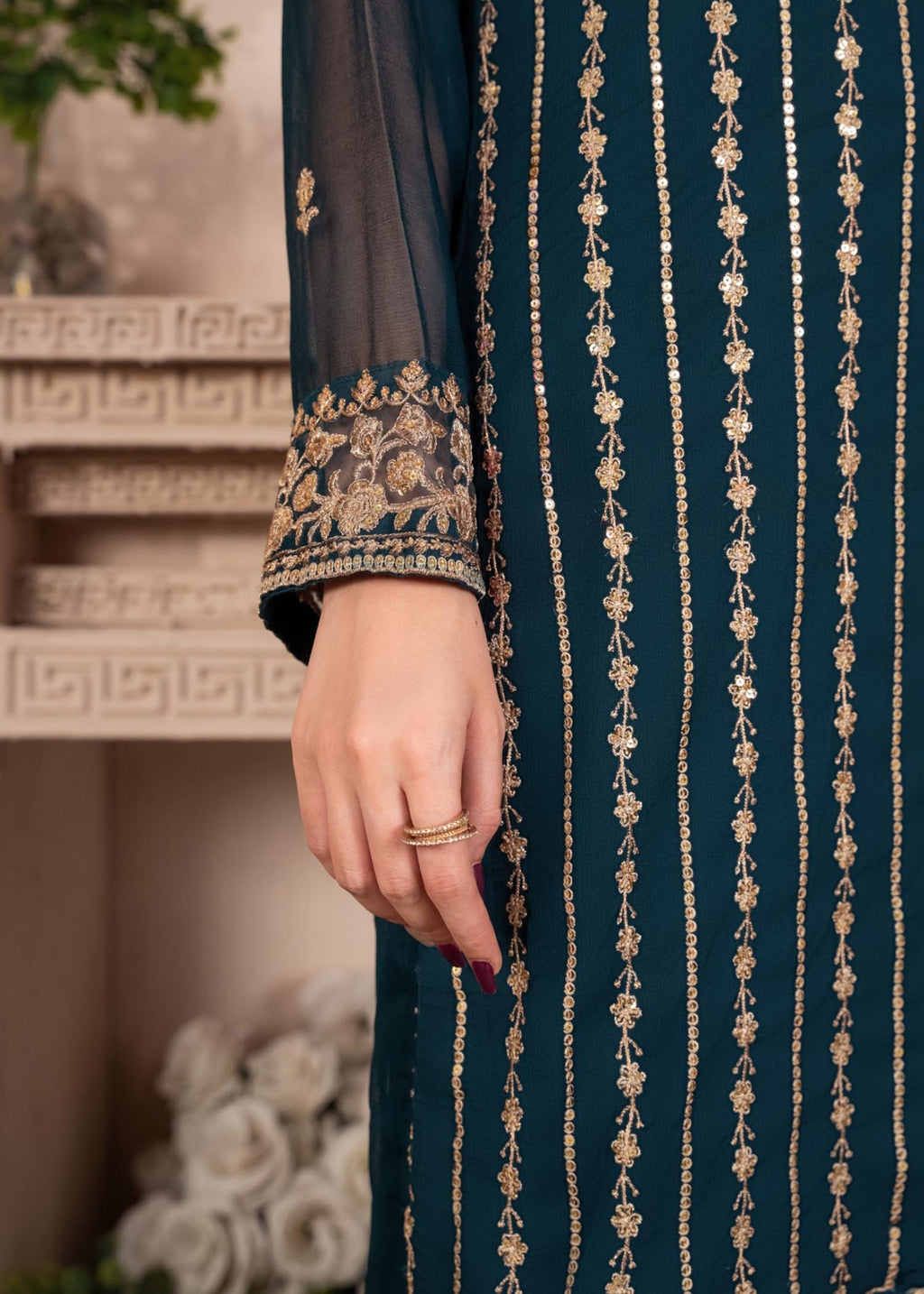 Agha Jaan Vanya Women 3pcs