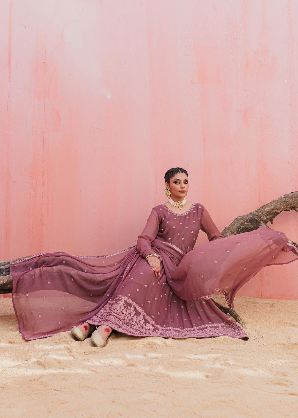 Mannat Bakht Women 2pcs