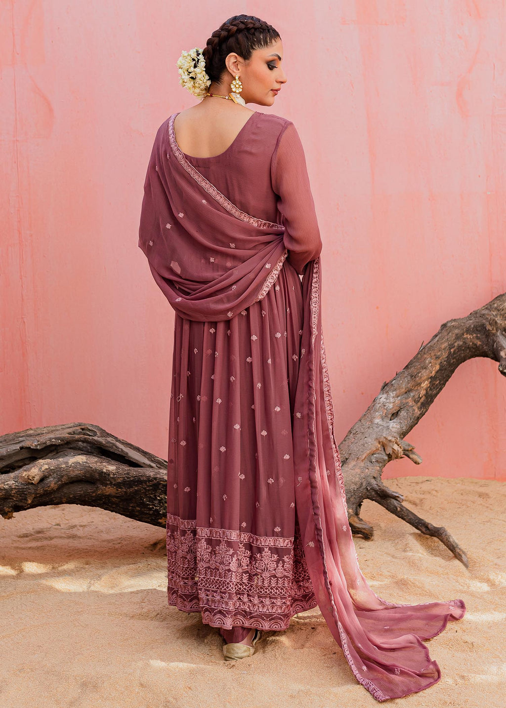 Mannat Bakht Women 2pcs