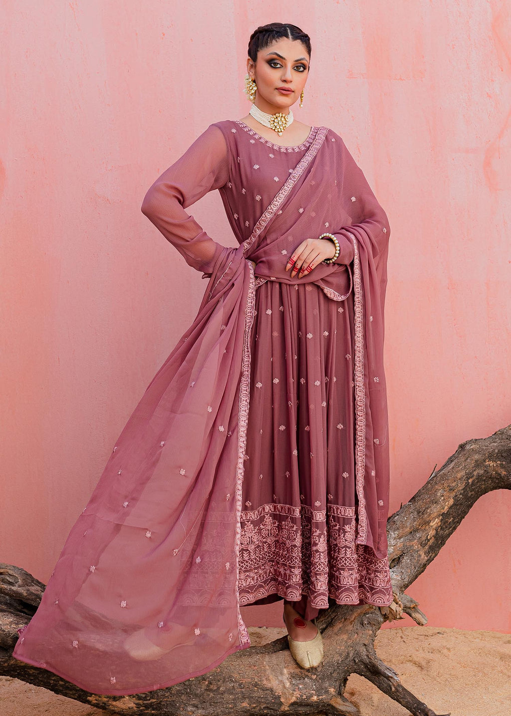 Mannat Bakht Women 2pcs