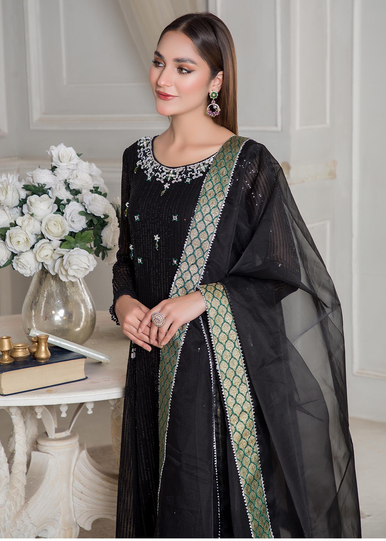 Seemab Tara Women