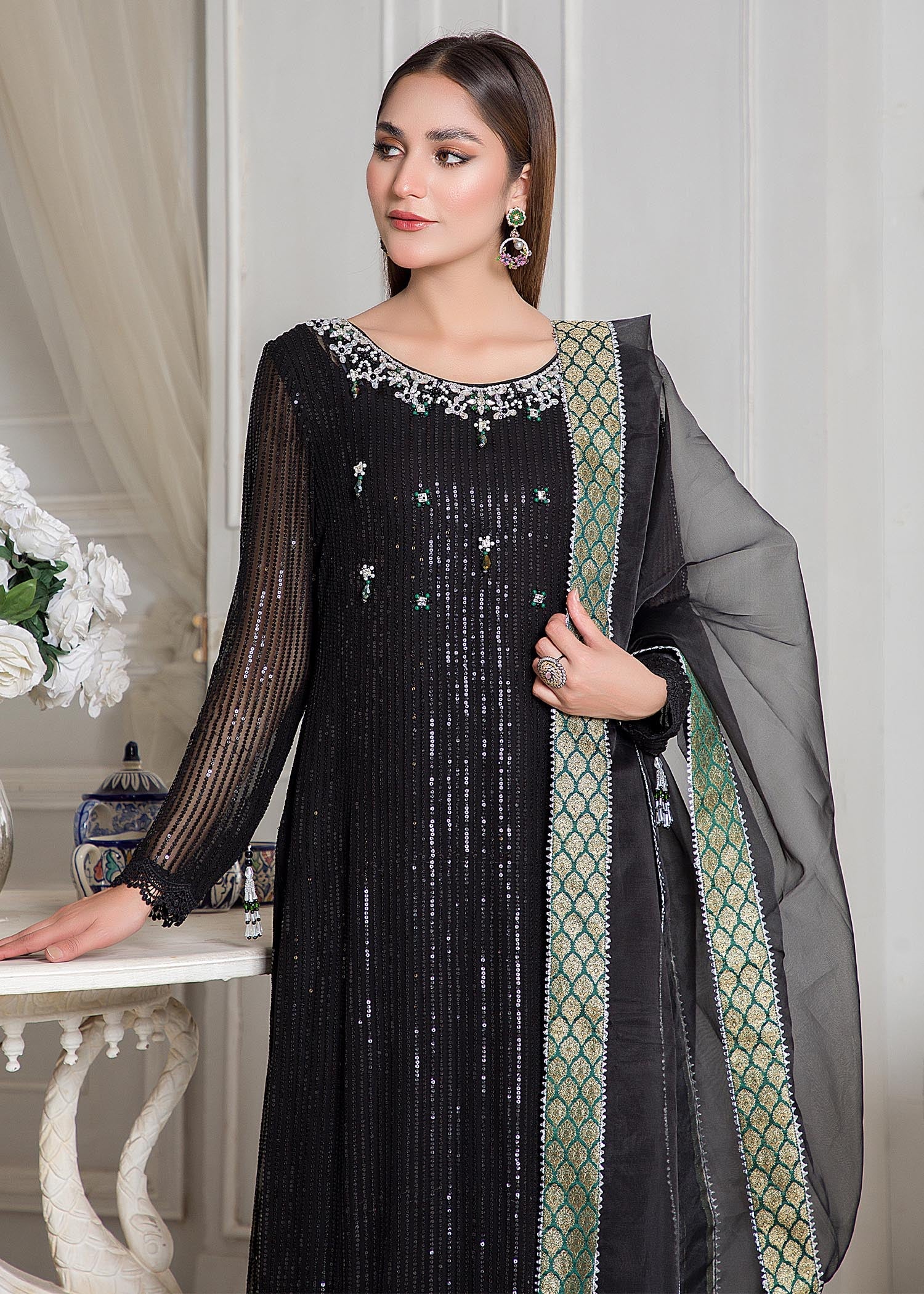Seemab Tara Women