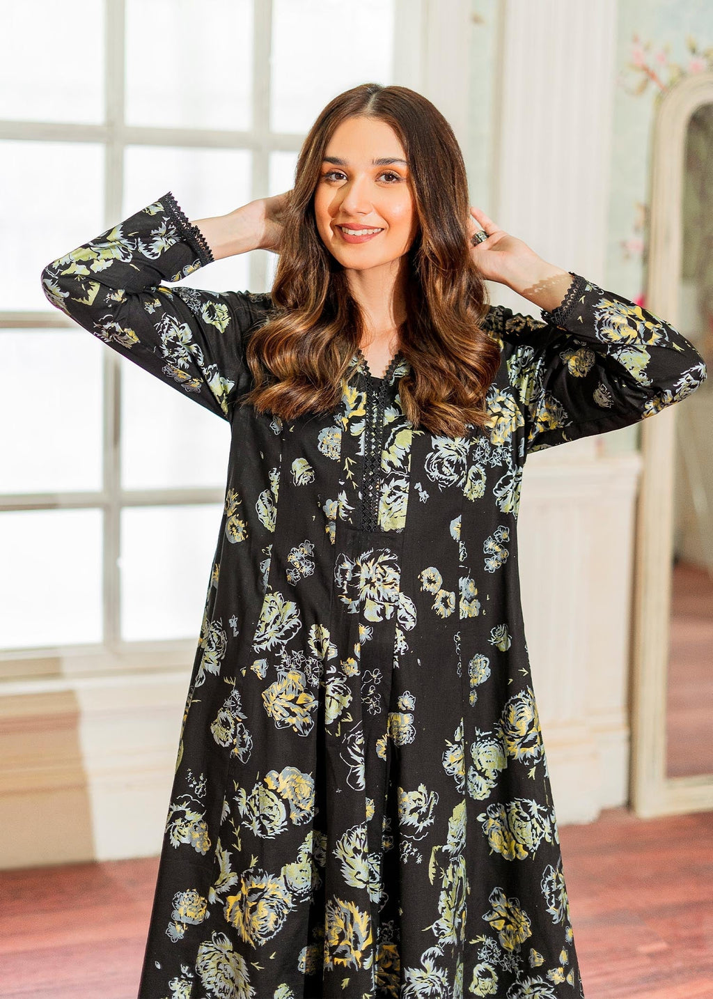 Garnet Clothing Emma Women 2pcs