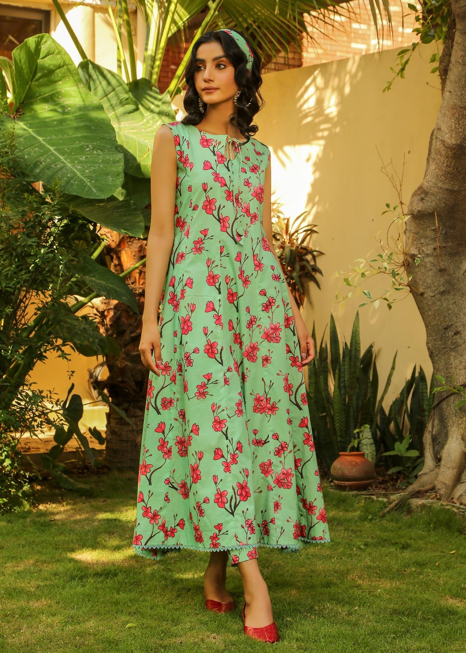 Seemab Eleanor Women
