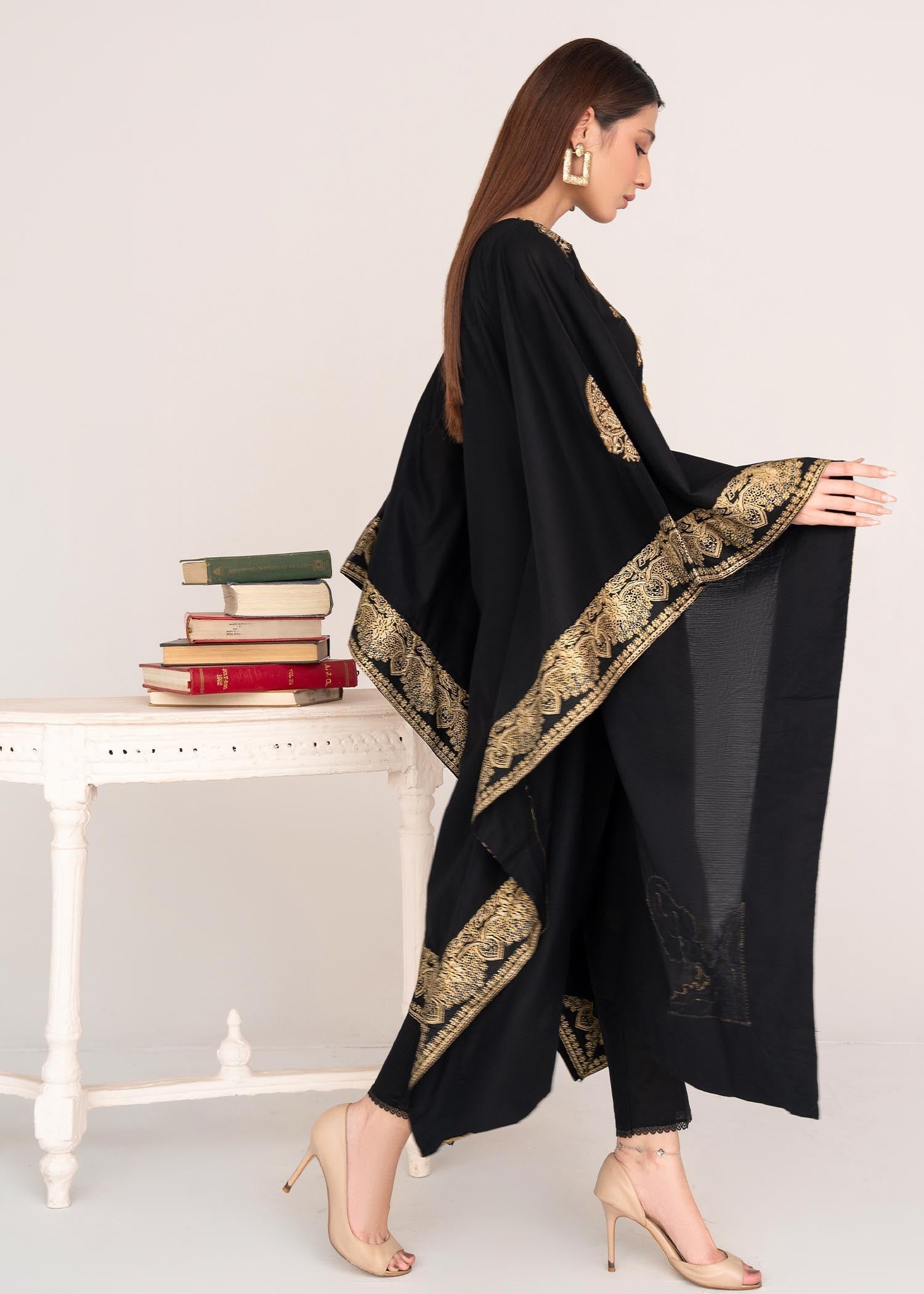 Sahibas By Mirza Crescent (Black) Kaftan Women 1pcs