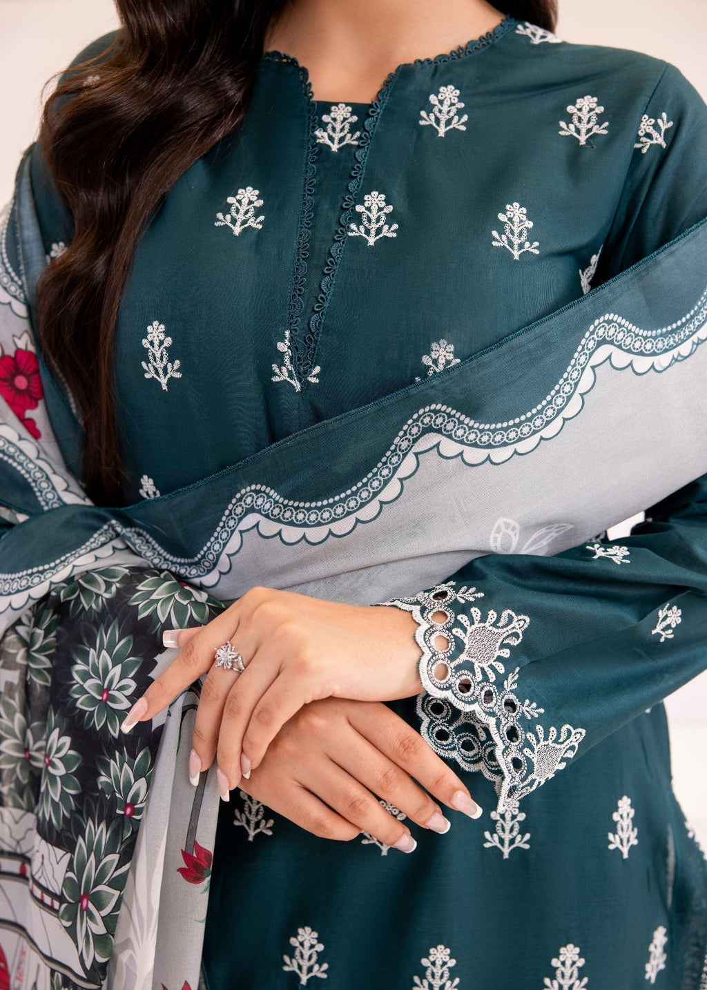 Shanaya Calestia Women 3pcs
