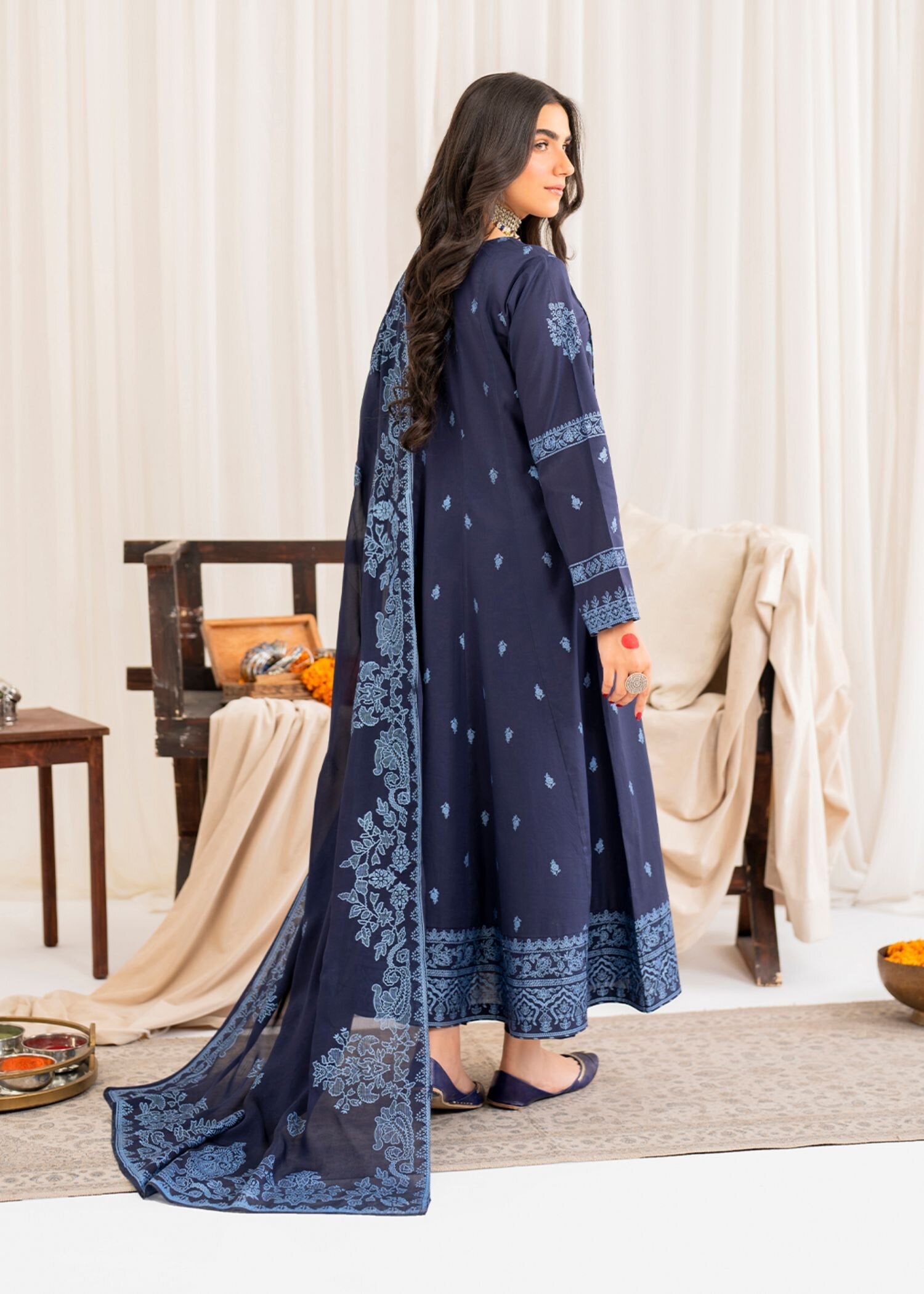 Garnet Clothing Anika Women 2pcs