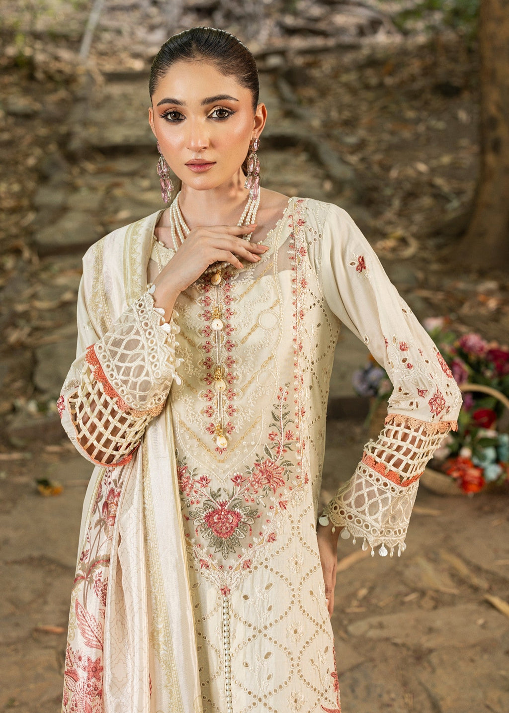 Zuri NAGEENA UN 101 OFF WHITE Women 3pcs