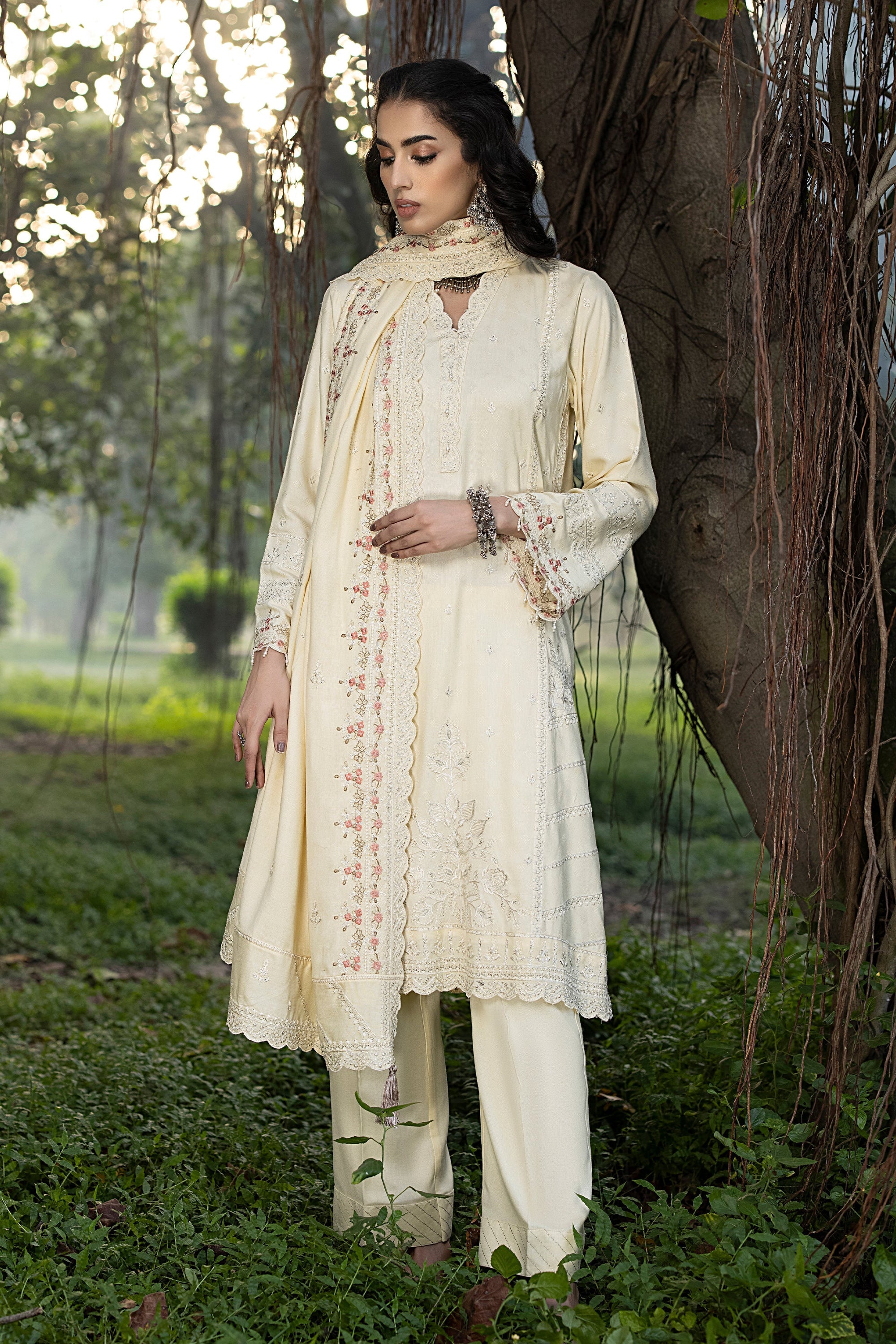 Lakhany Ready To Wear Embroidered with Fancy Shawl Women 3pcs
