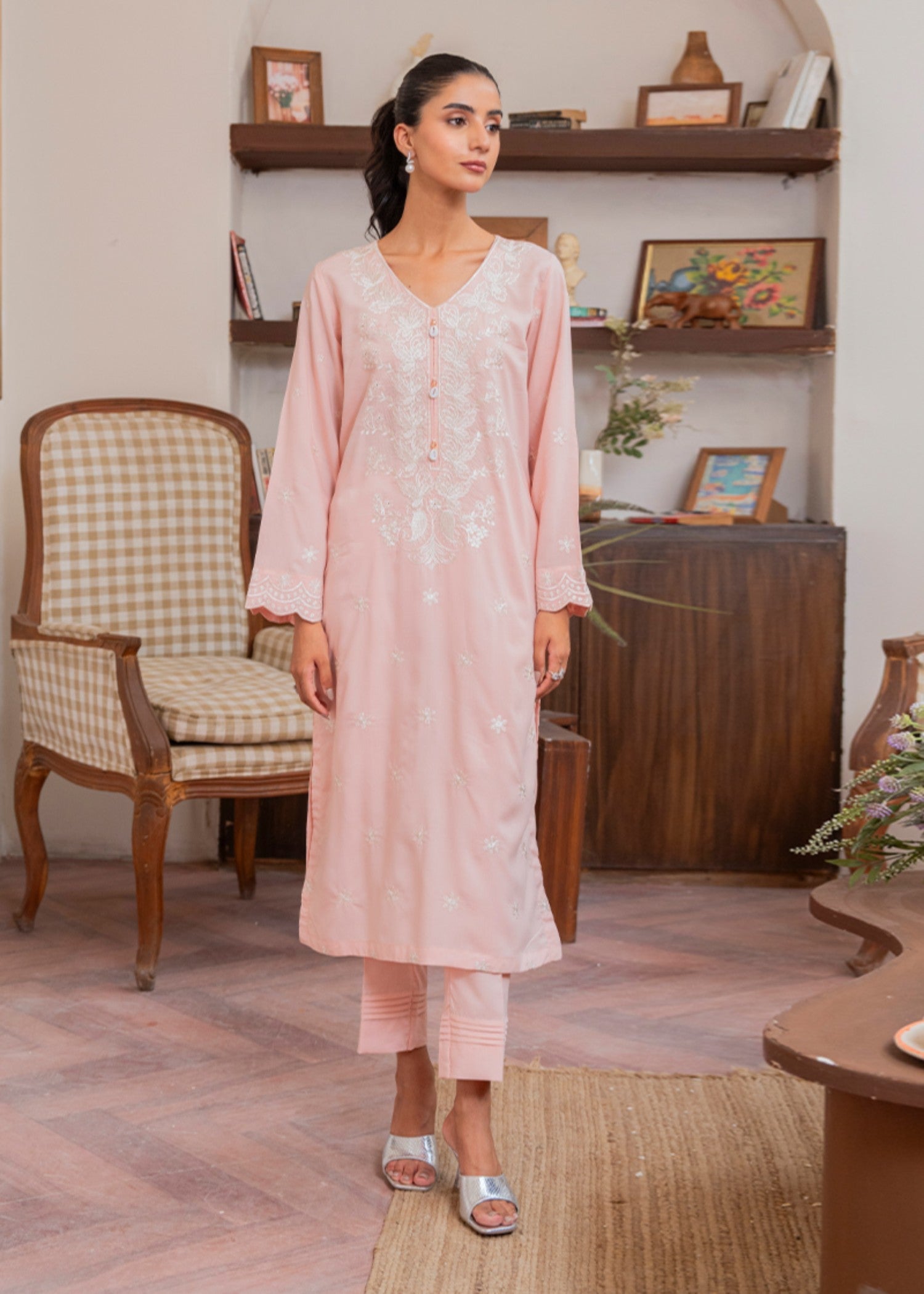 Kross Kulture Embroidered Lawn Cotton 01556 Women 2pcs